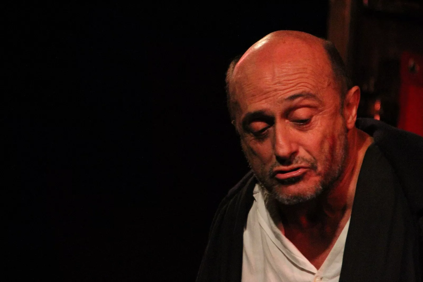 Pepe Viyuela y Sara Águeda en el Corral de Comedias de Robres. Foto Carlos Neofato