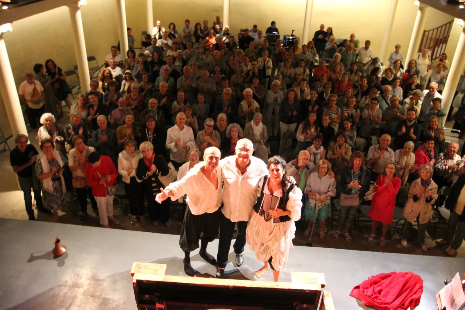 Pepe Viyuela y Sara Águeda en el Corral de Comedias de Robres. Foto Carlos Neofato