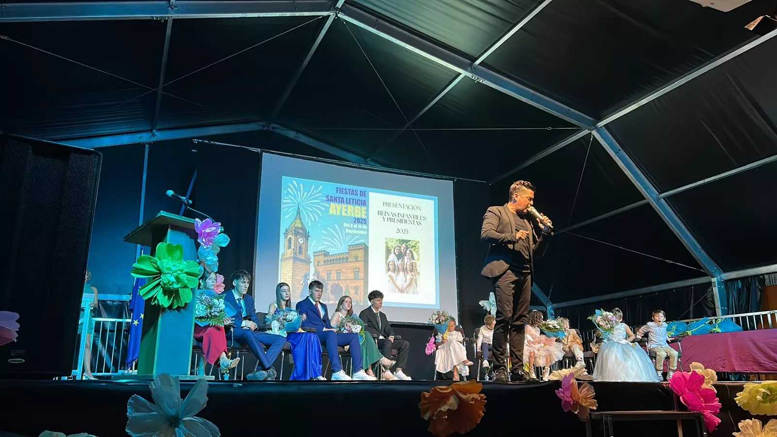 Presentación de las presidentas y reinas infantiles de las Fiestas de Santa Leticia.