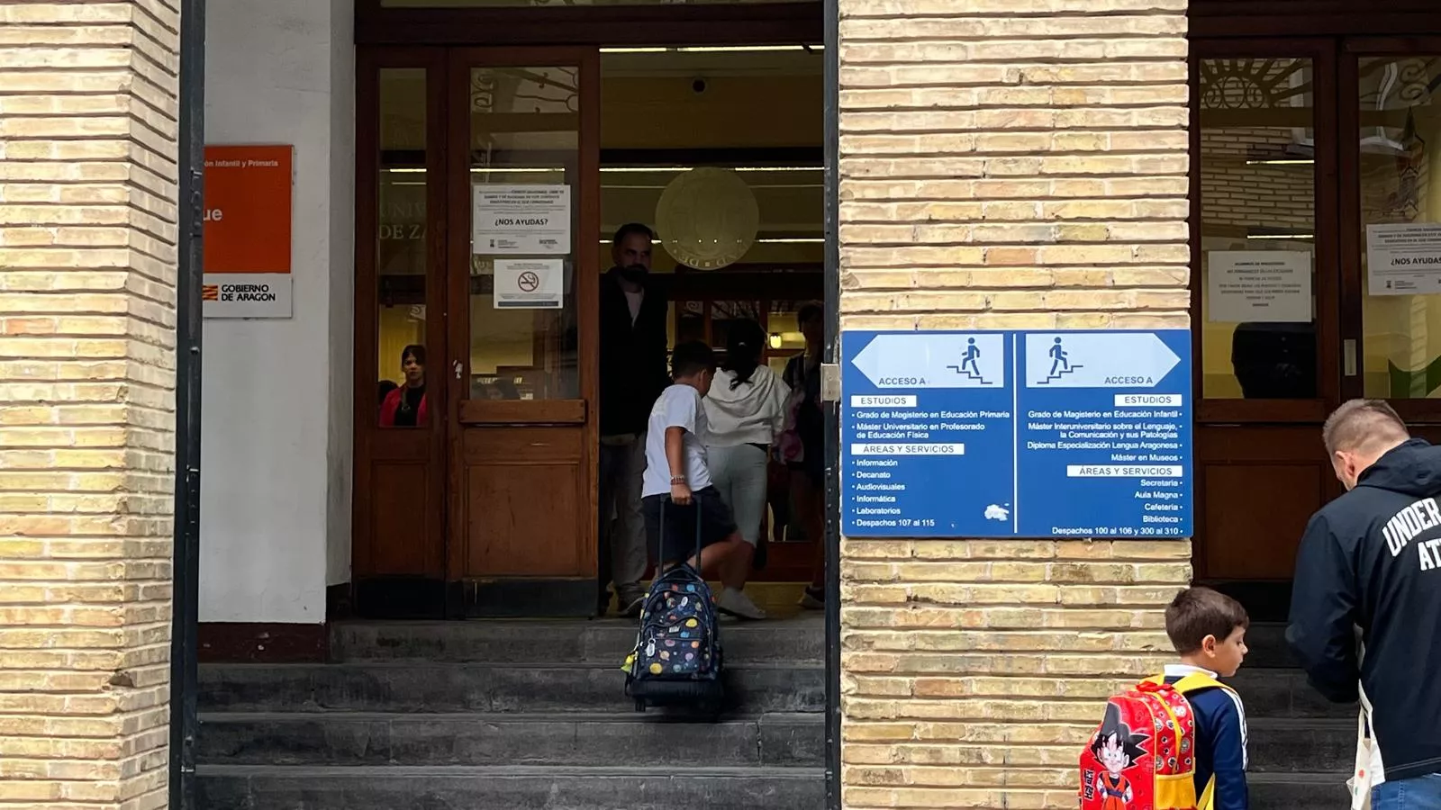 Vuelta al cole de Infantil y Primaria del curso 2025/2026. Foto Mercedes Manterola