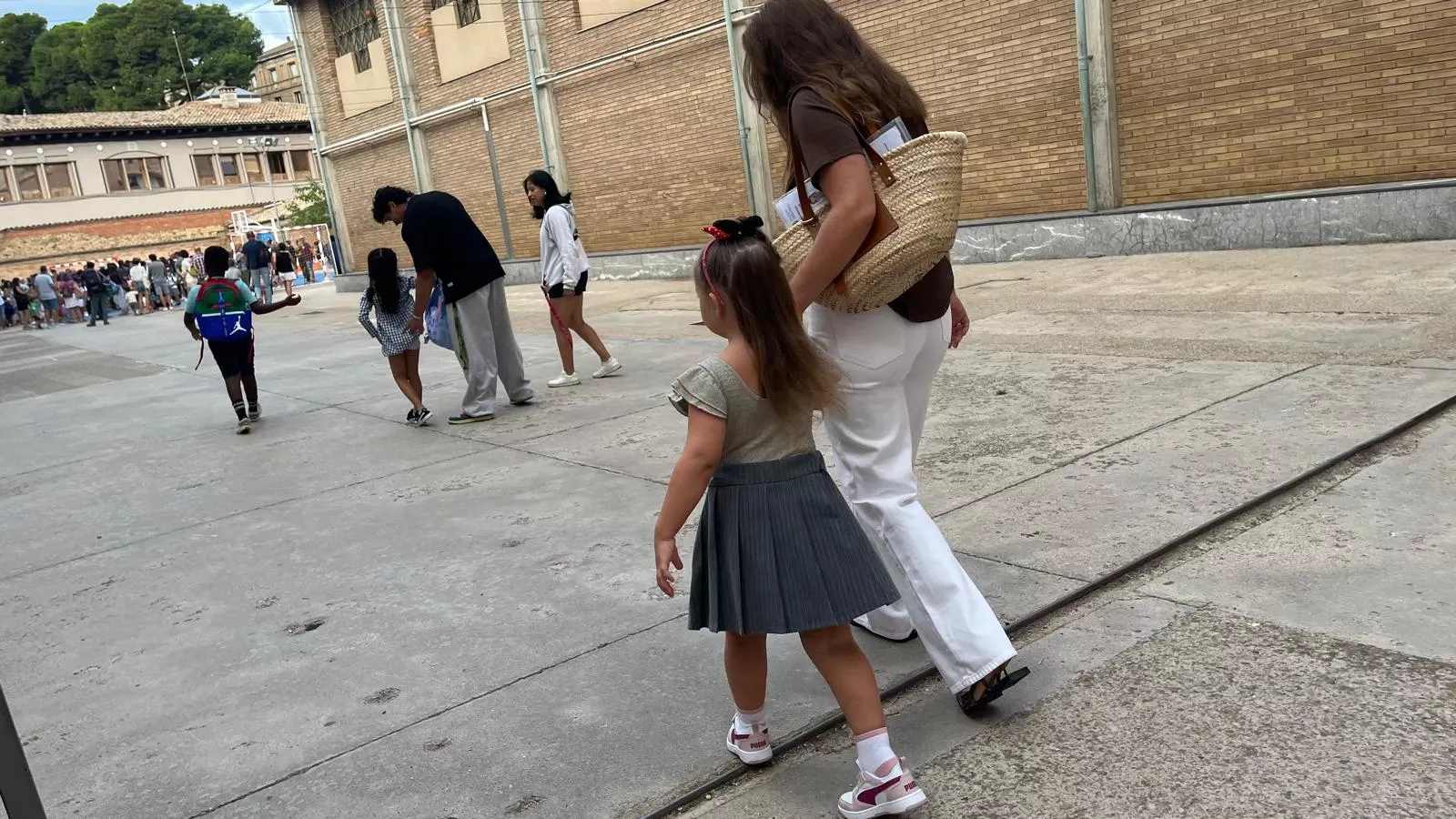 Vuelta al cole de Infantil y Primaria del curso 2025/2026. Foto Mercedes Manterola