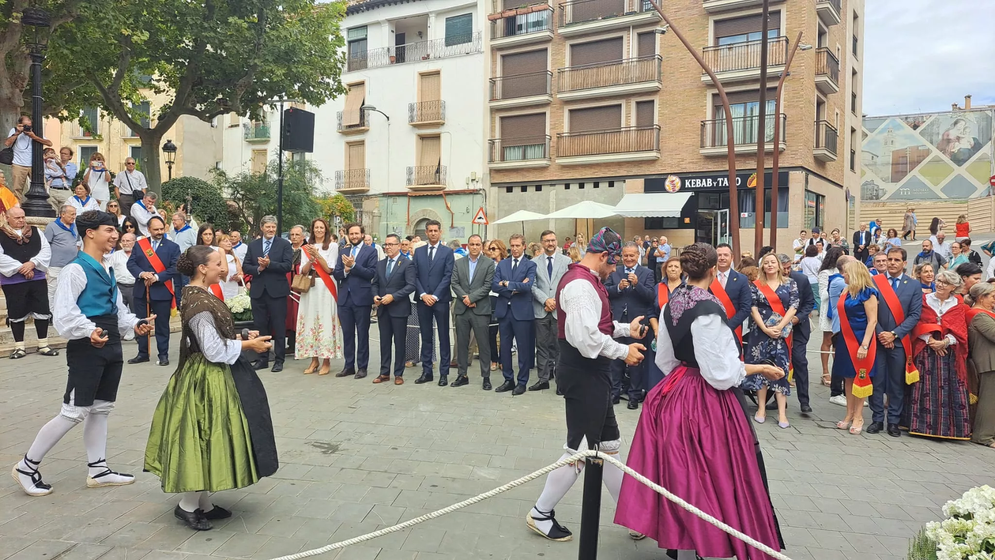 Ofrenda a la Virgen del Pueyo en Barbastro