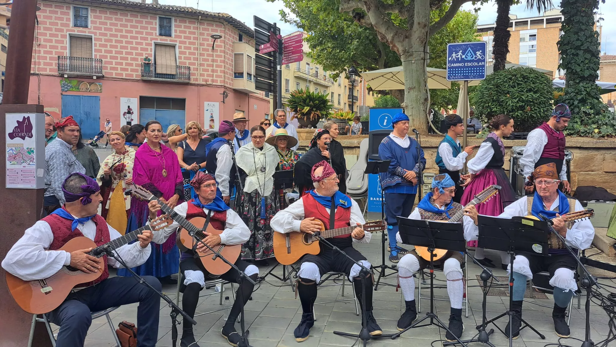 Ofrenda a la Virgen del Pueyo en Barbastro
