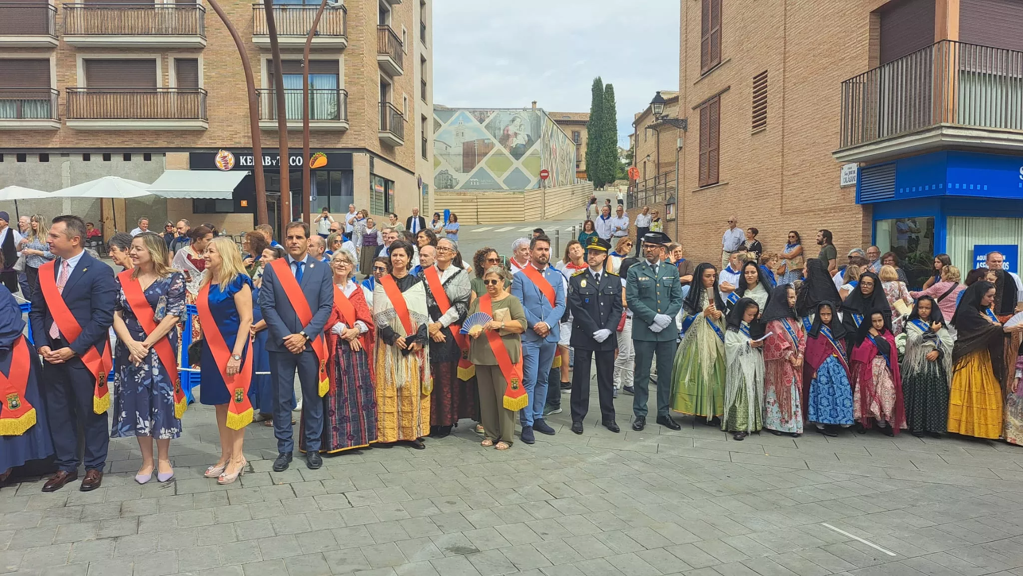 Ofrenda a la Virgen del Pueyo en Barbastro