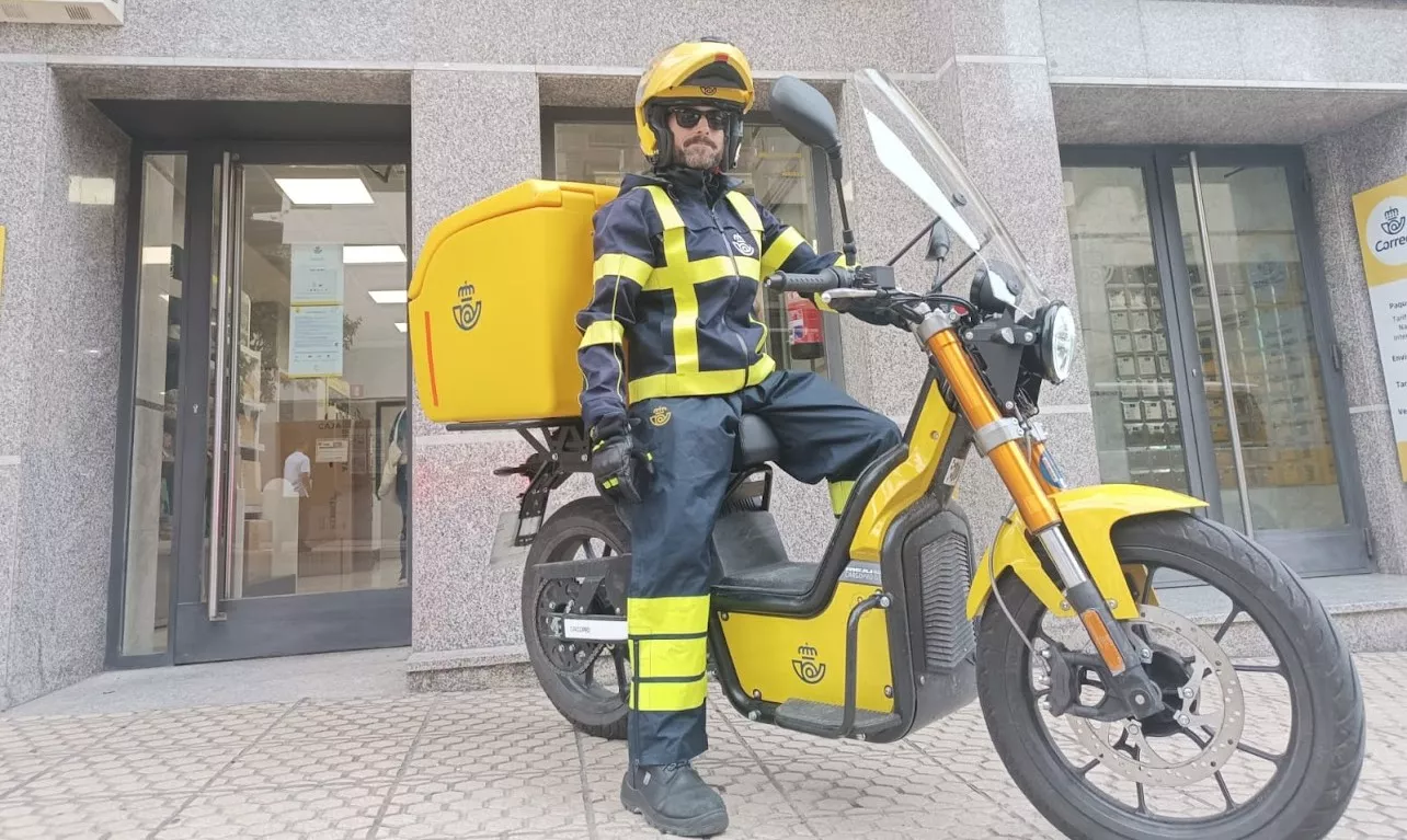Moto eléctrica Sabiñánigo.