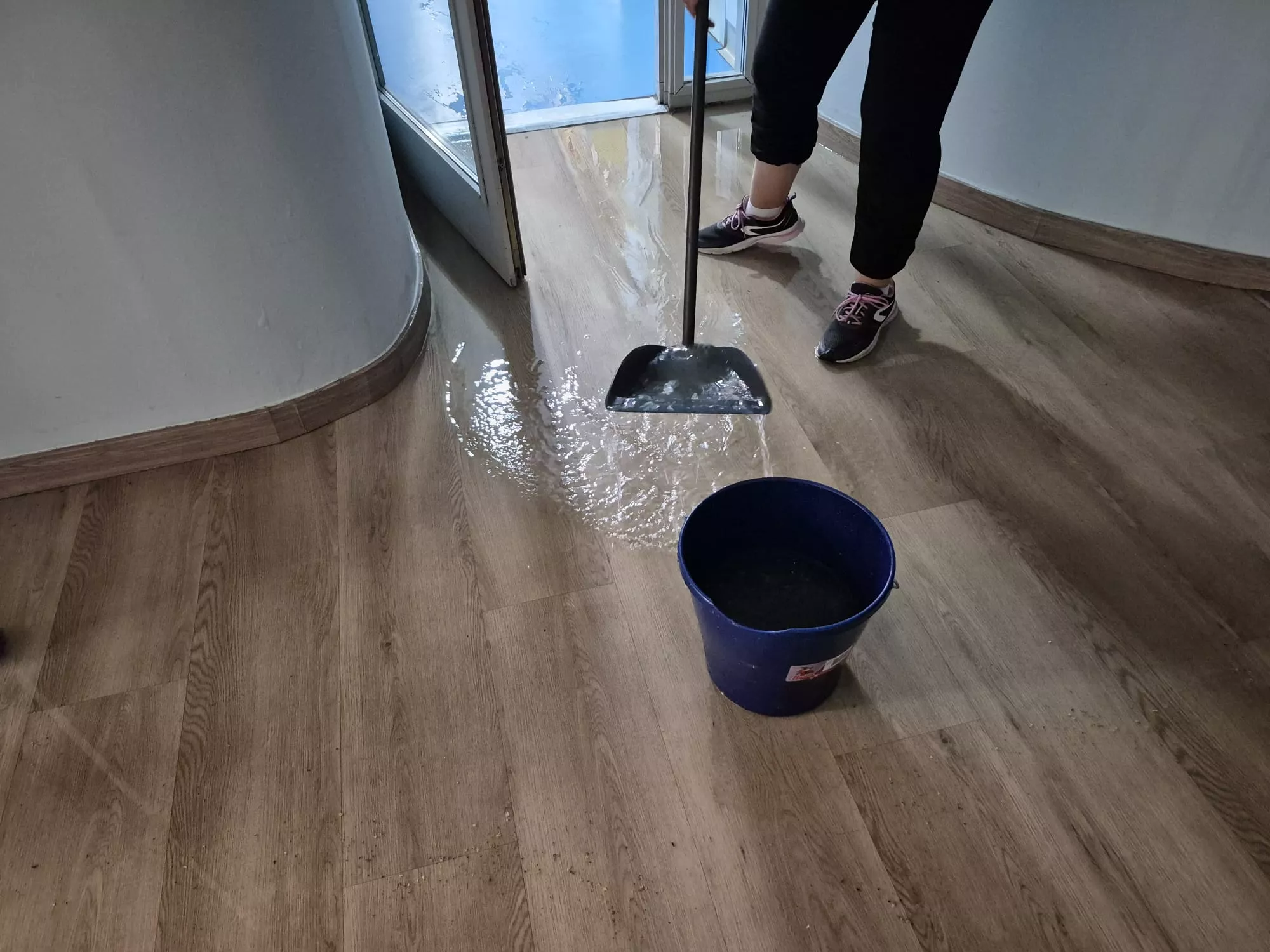 El agua entró en la Escuela Infantil.