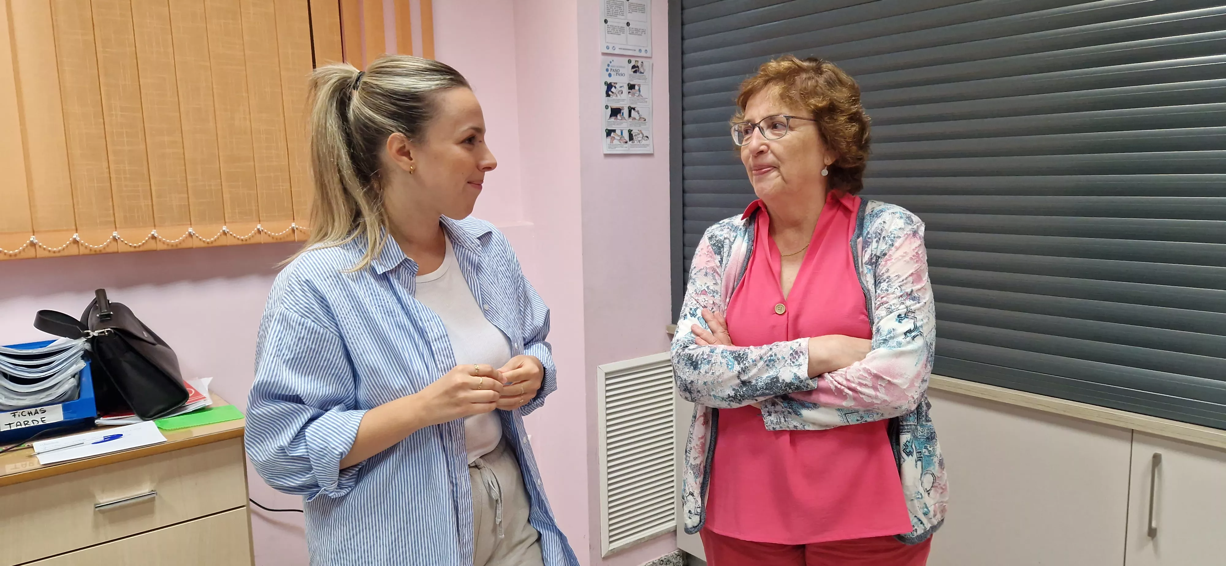 Alzhéimer Huesca presentando Ventanas a la Memoria. Foto Myriam Martínez
