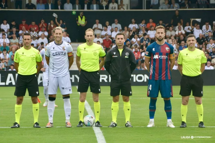 Capitanes y árbitros, las batallitas del carca Capitanes y árbitros, las batallitas del carca