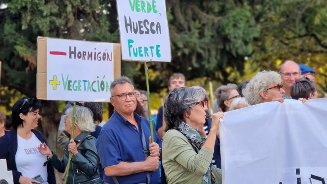 Manifestación en contra de la tala de árboles. Foto Myriam Martínez Manifestación en contra de la tala de árboles. Foto Myriam Martínez