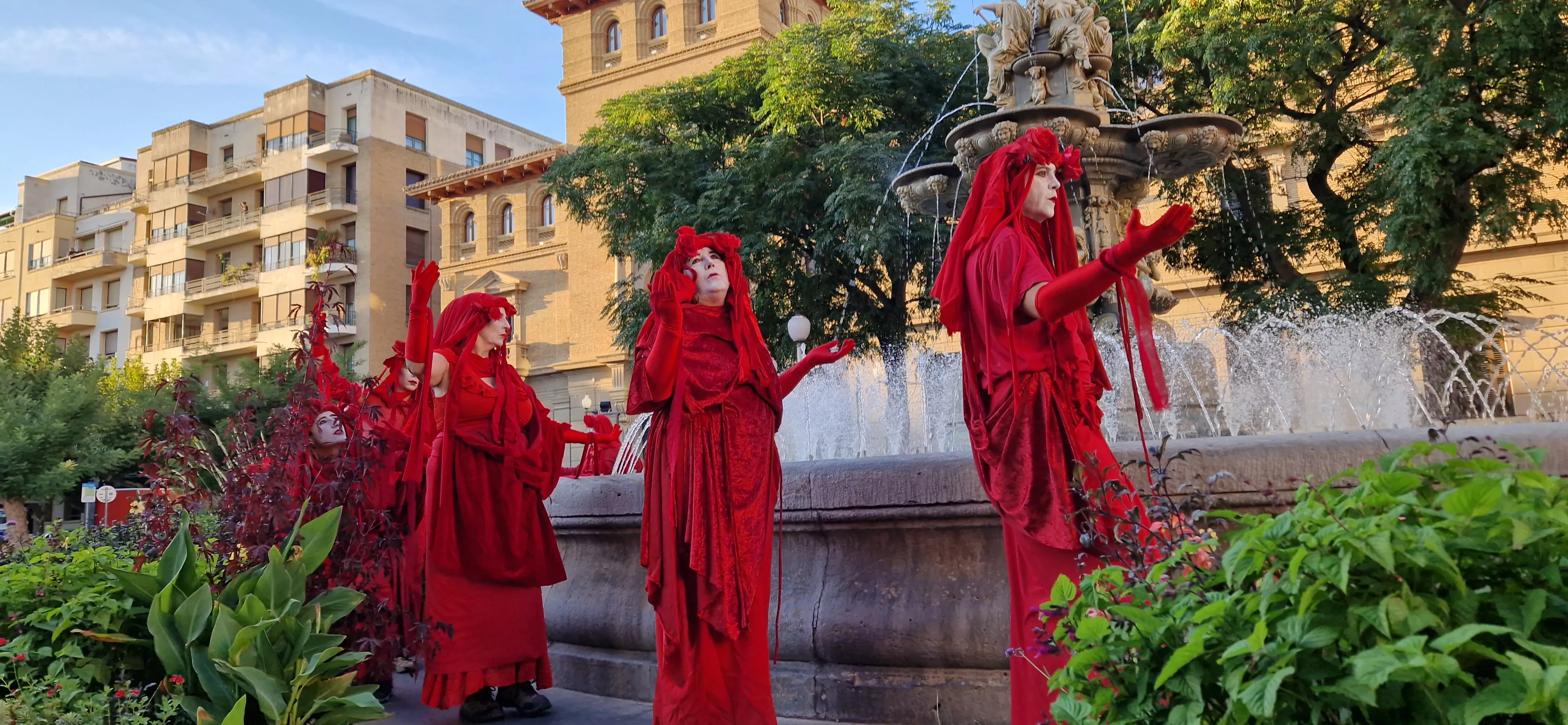 Manifestación en contra de la tala de árboles. Foto Myriam Martínez
