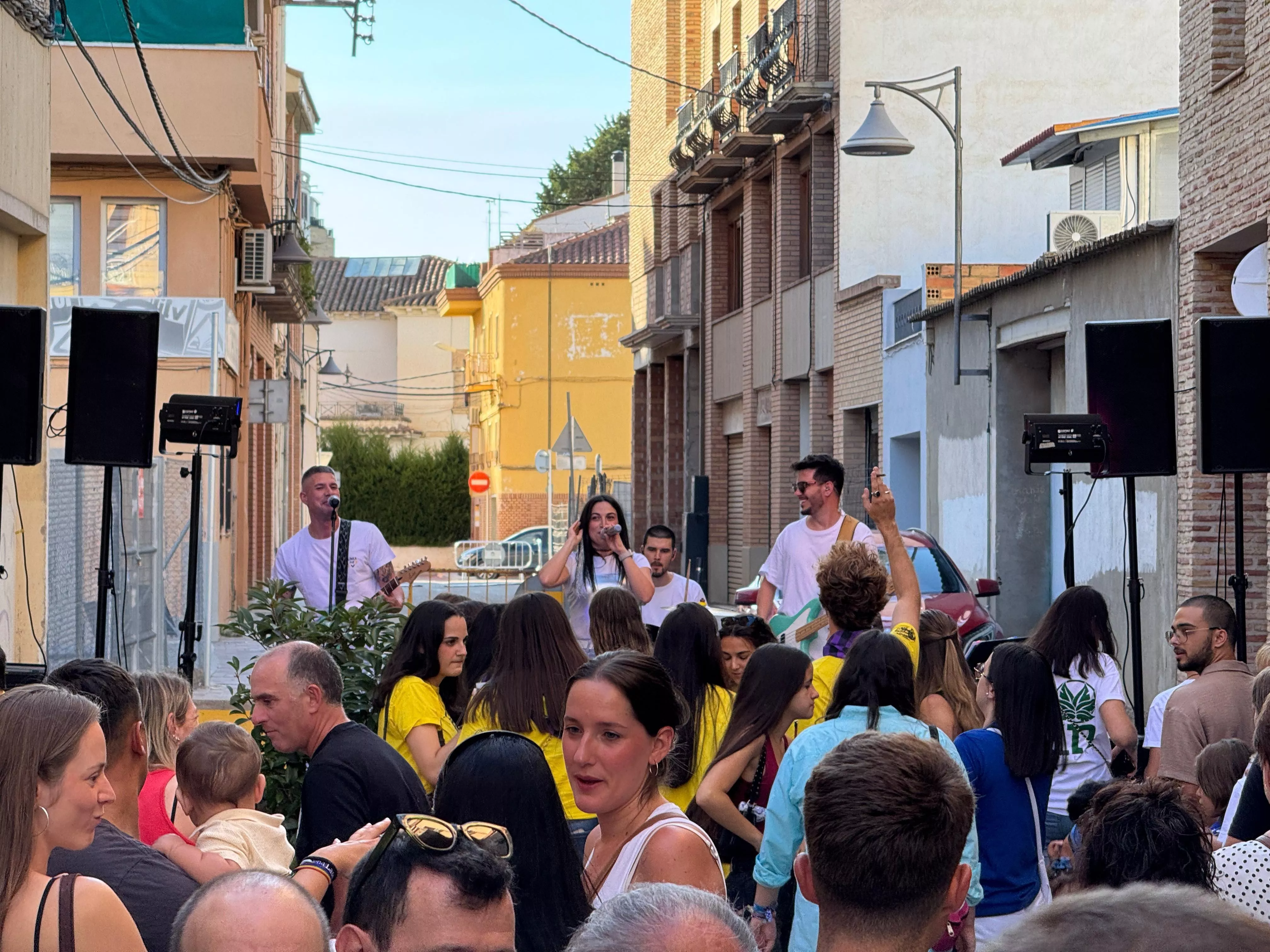 LilaFest debuta en las fiestas de Binéfar con música, talleres y compromiso social.