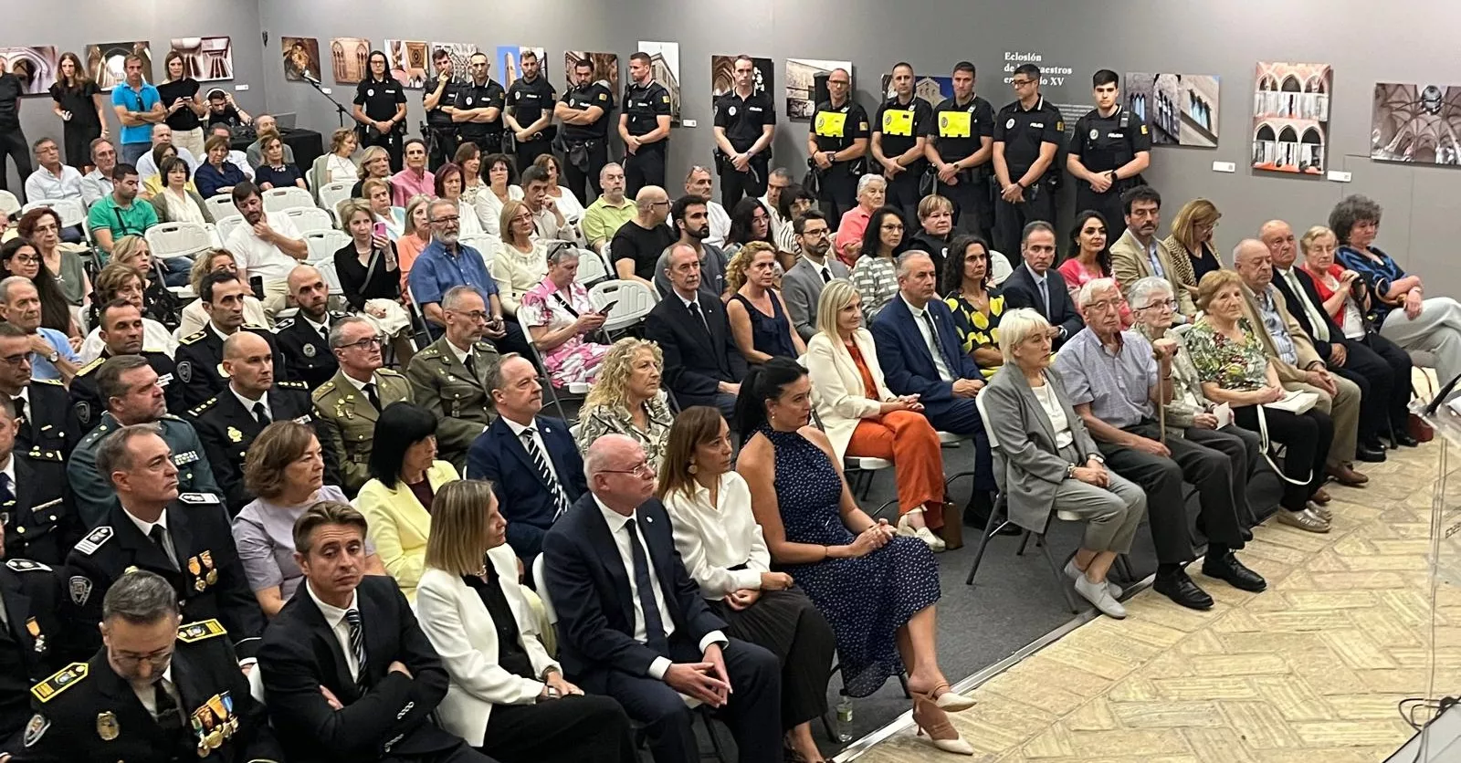 Festividad de la Exaltación de la Santa Cruz de la Policía Local de Huesca. Foto Mercedes Manterola