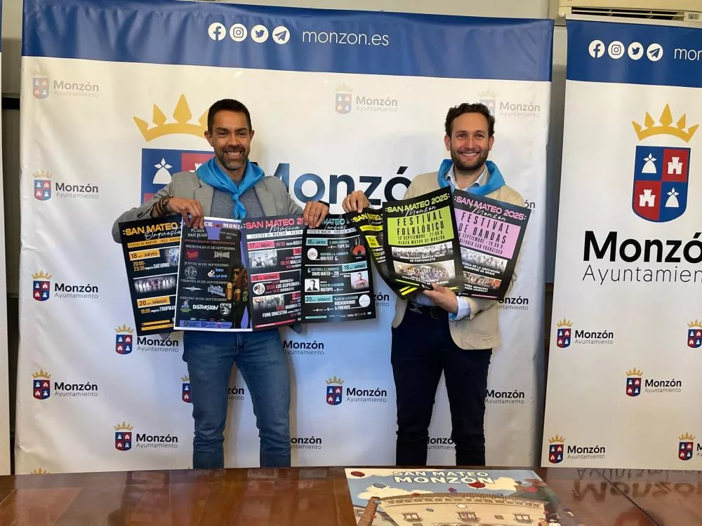 Jairo Sánchez e Isaac Claver han presentado el programa de las fiestas de San Mateo. 