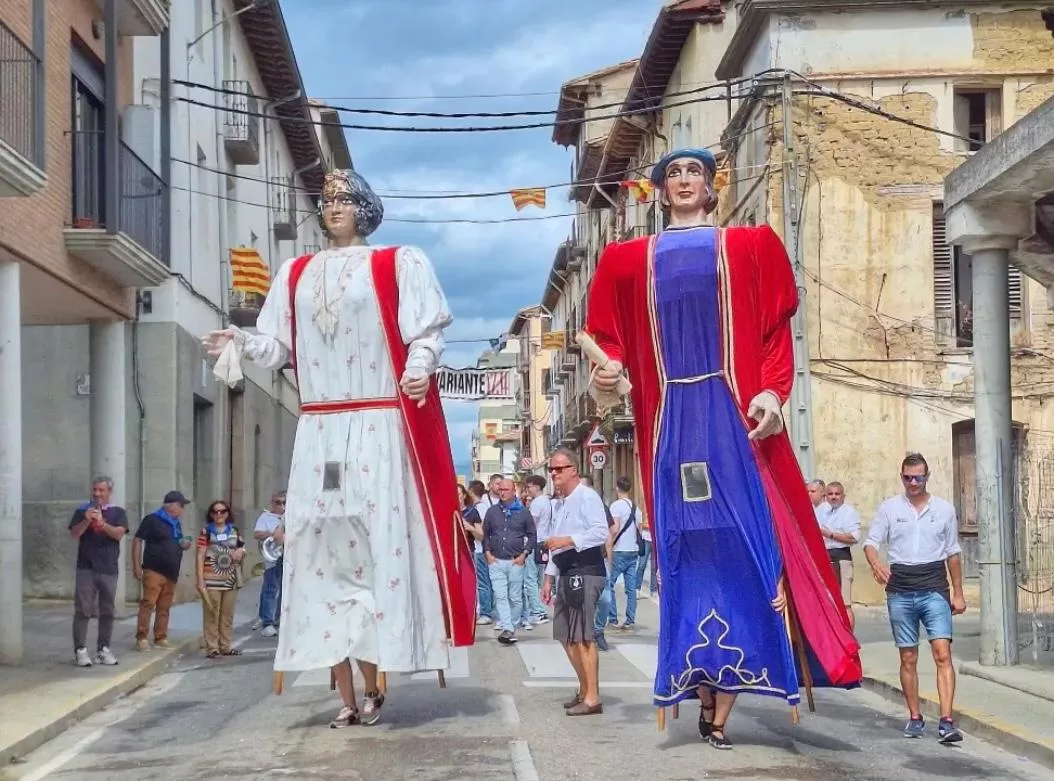 Comienzo de las fiestas de Graus. Foto Renate Rozeboom