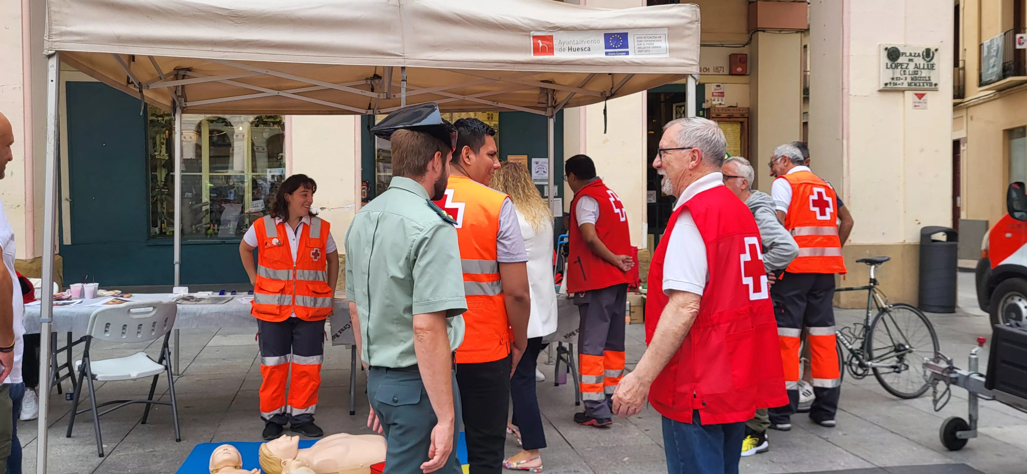 Feria de los Primeros Auxilios y Emergencias en Huesca. Foto Mercedes Manterola