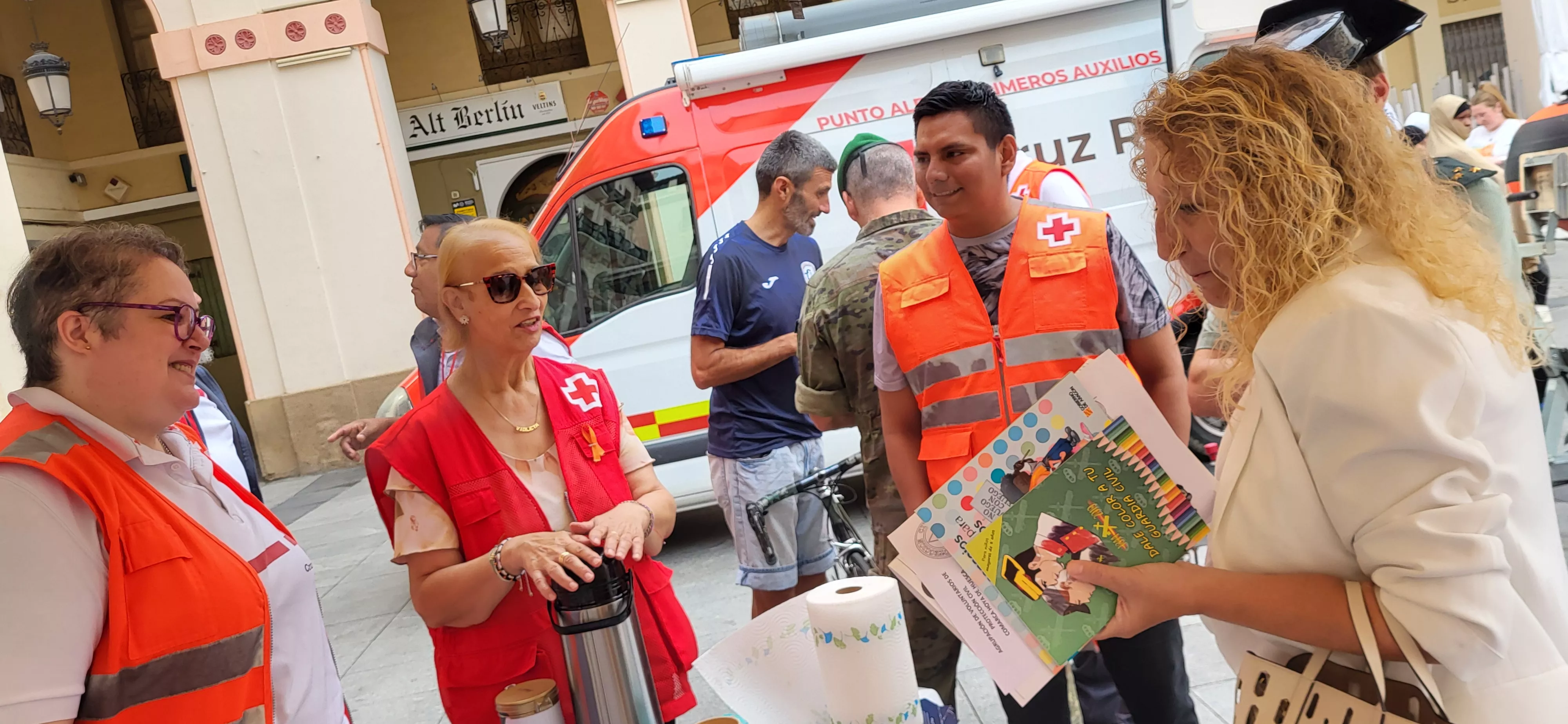 Feria de los Primeros Auxilios y Emergencias en Huesca. Foto Mercedes Manterola