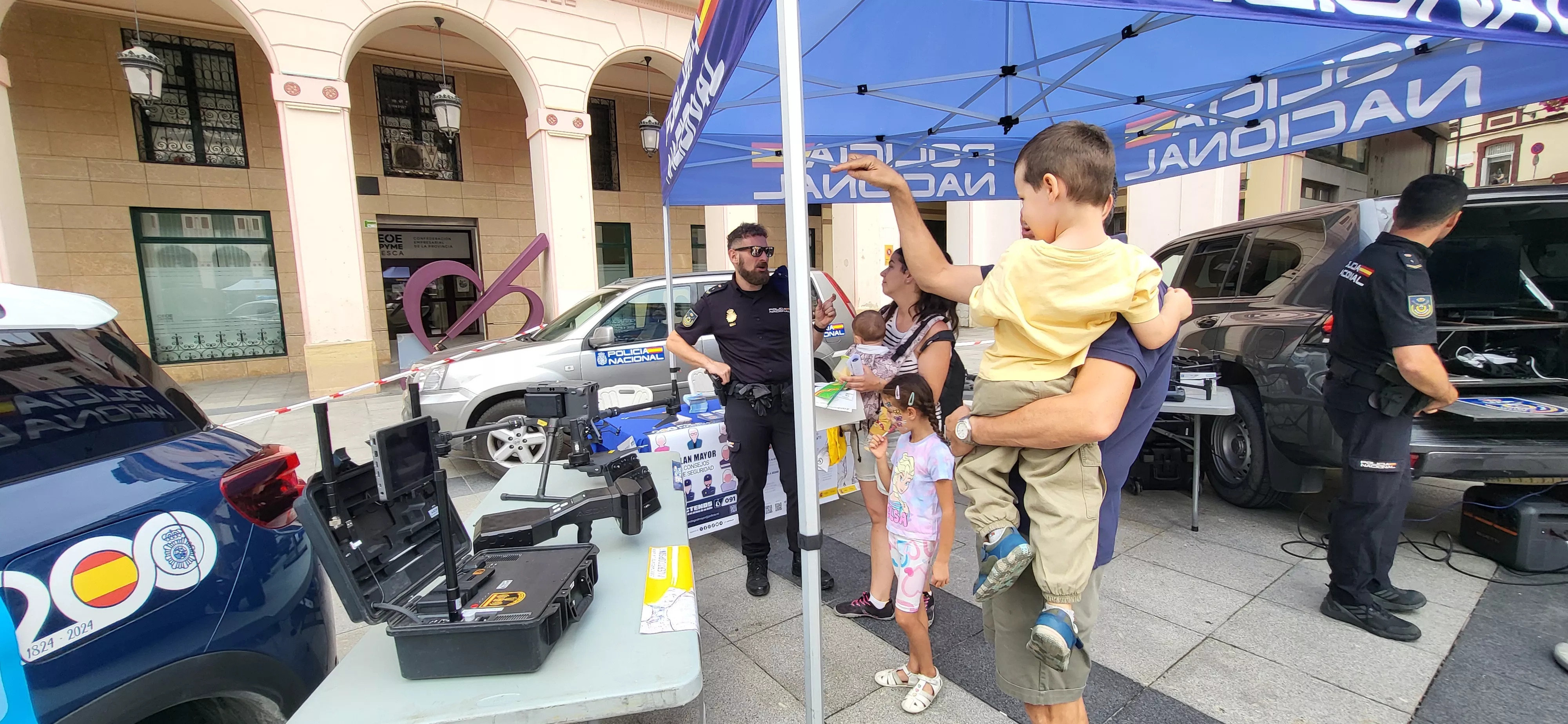 Feria de los Primeros Auxilios y Emergencias en Huesca. Foto Mercedes Manterola