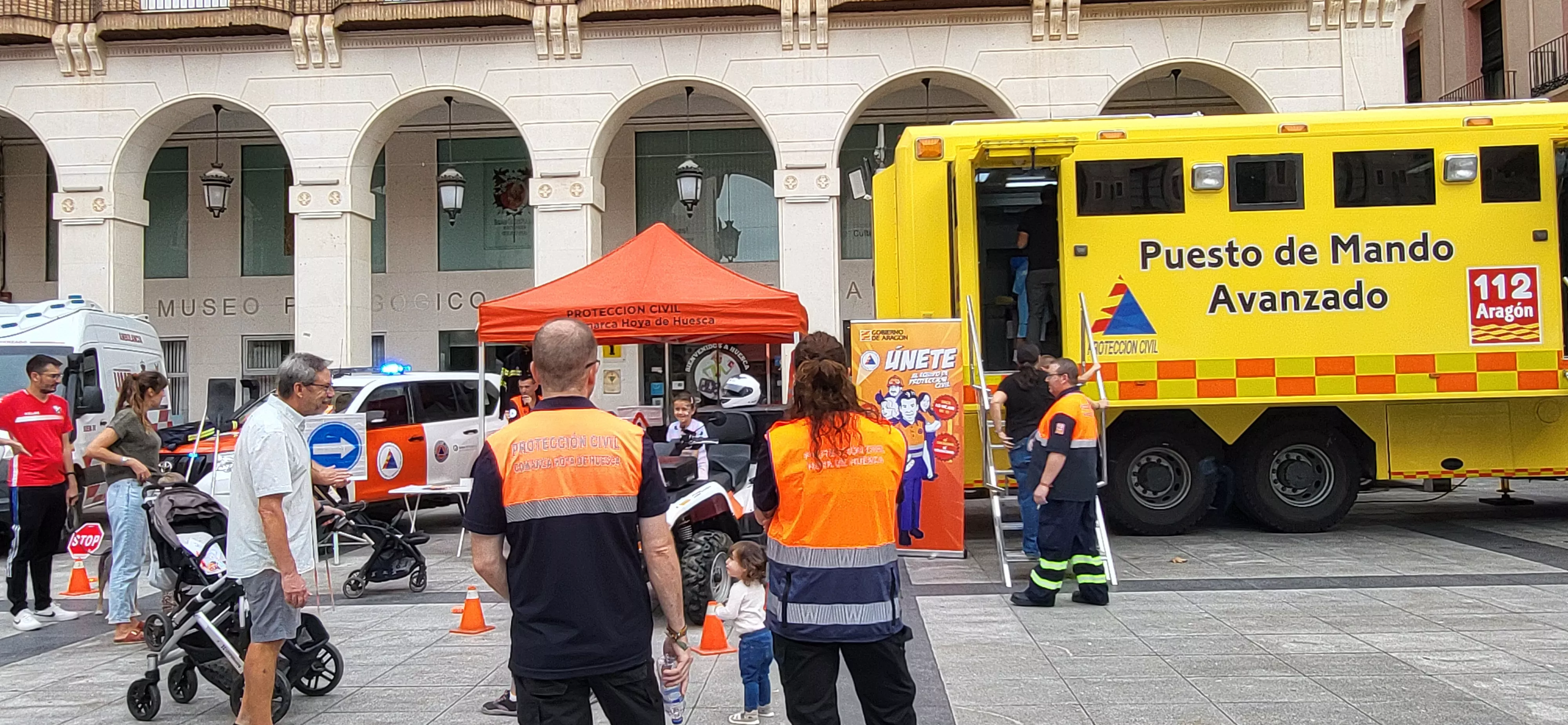 Feria de los Primeros Auxilios y Emergencias en Huesca. Foto Mercedes Manterola