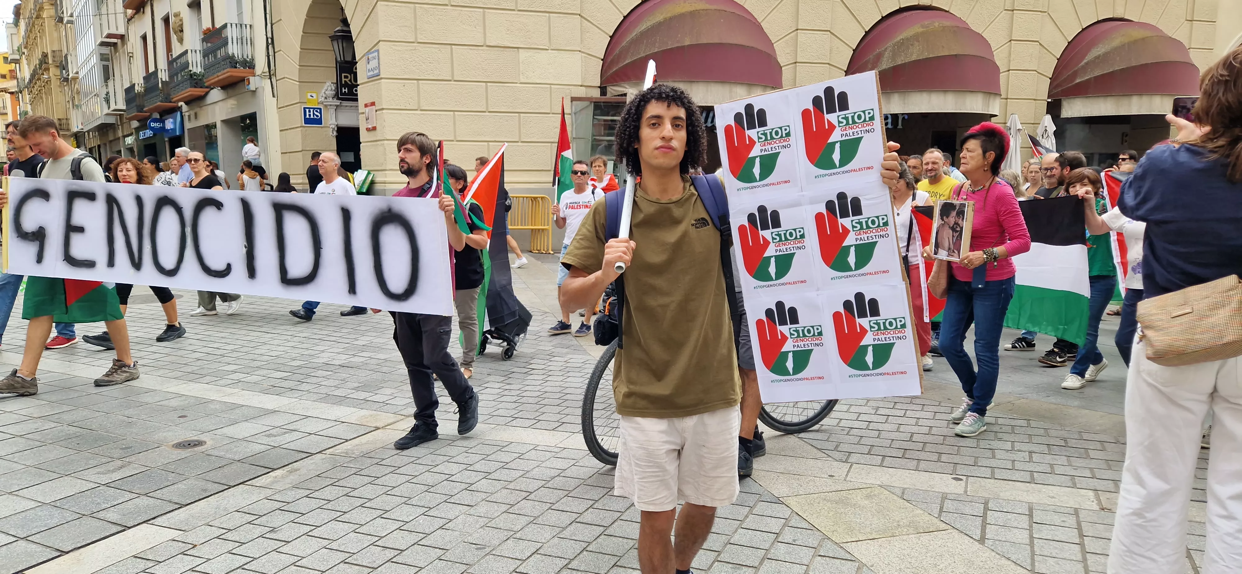 Manifestación de apoyo a Palestina en Huesca. Foto Myriam Martínez