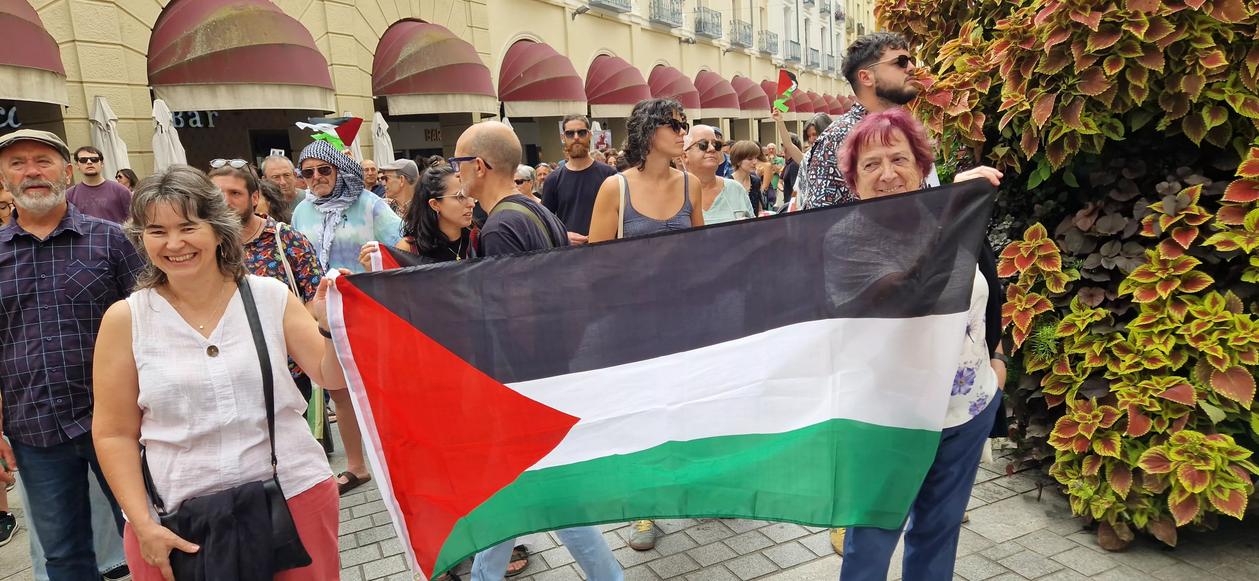 Manifestación de apoyo a Palestina en Huesca. Foto Myriam Martínez