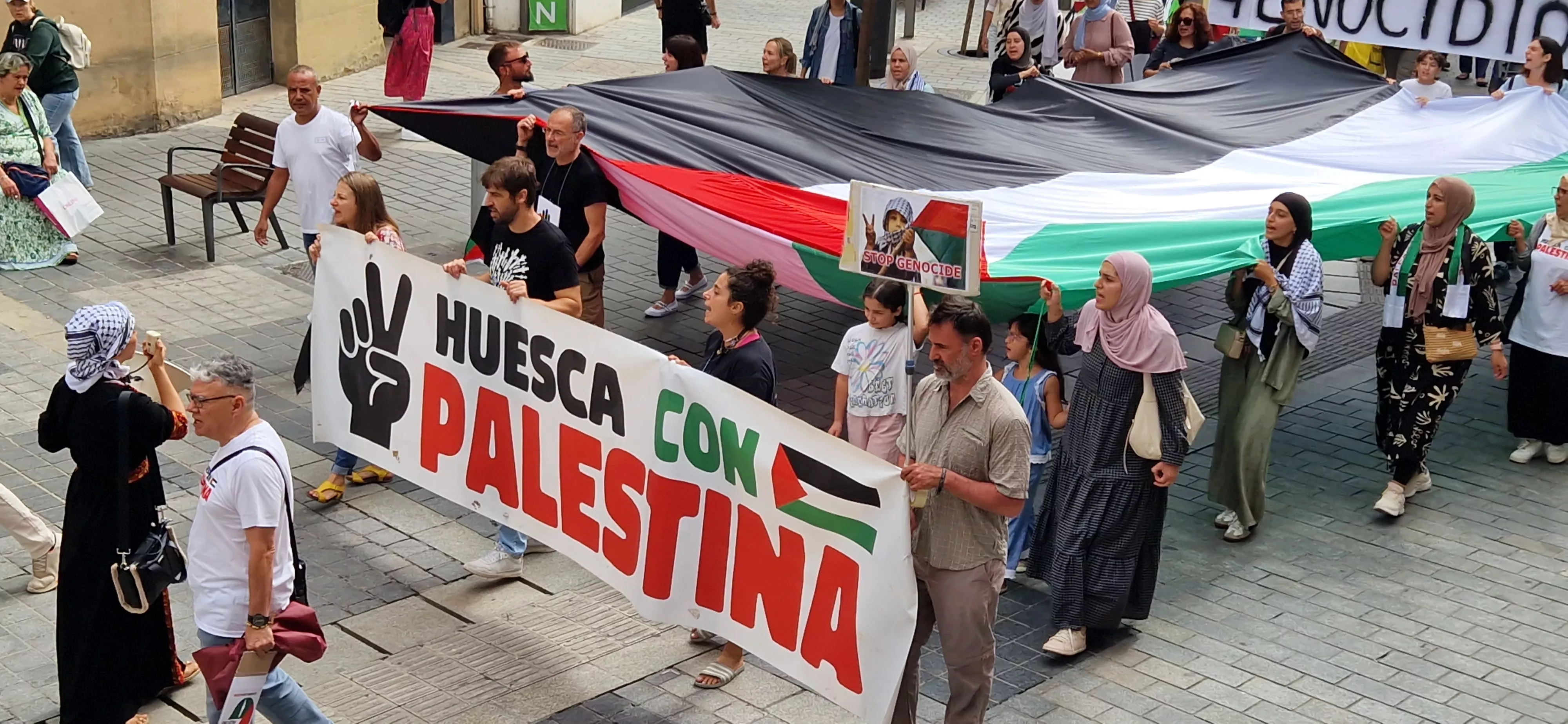 Manifestación de apoyo a Palestina en Huesca. Foto Myriam Martínez