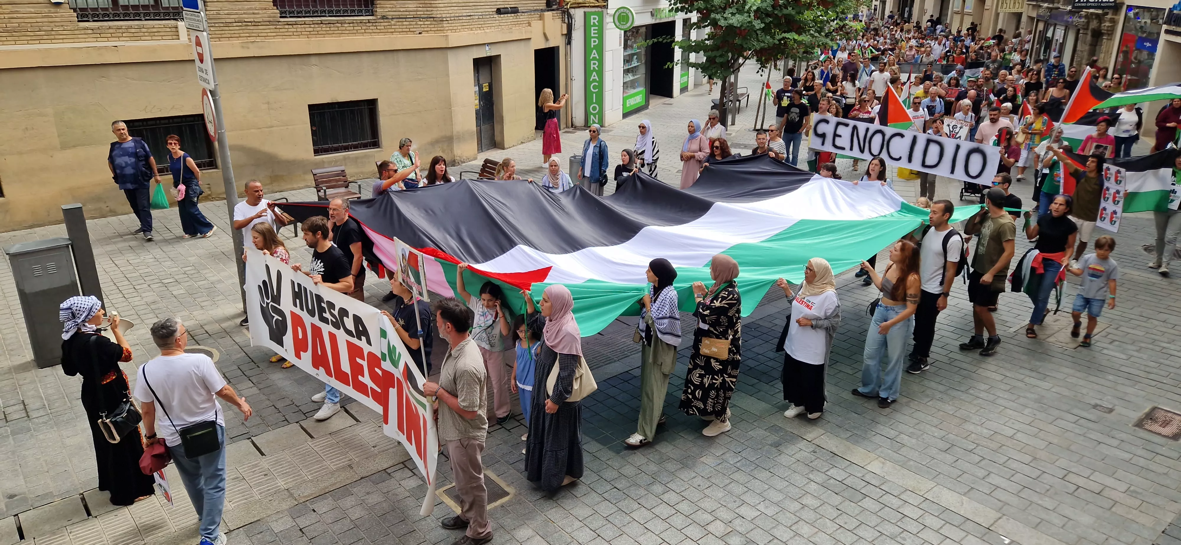 Manifestación de apoyo a Palestina en Huesca. Foto Myriam Martínez