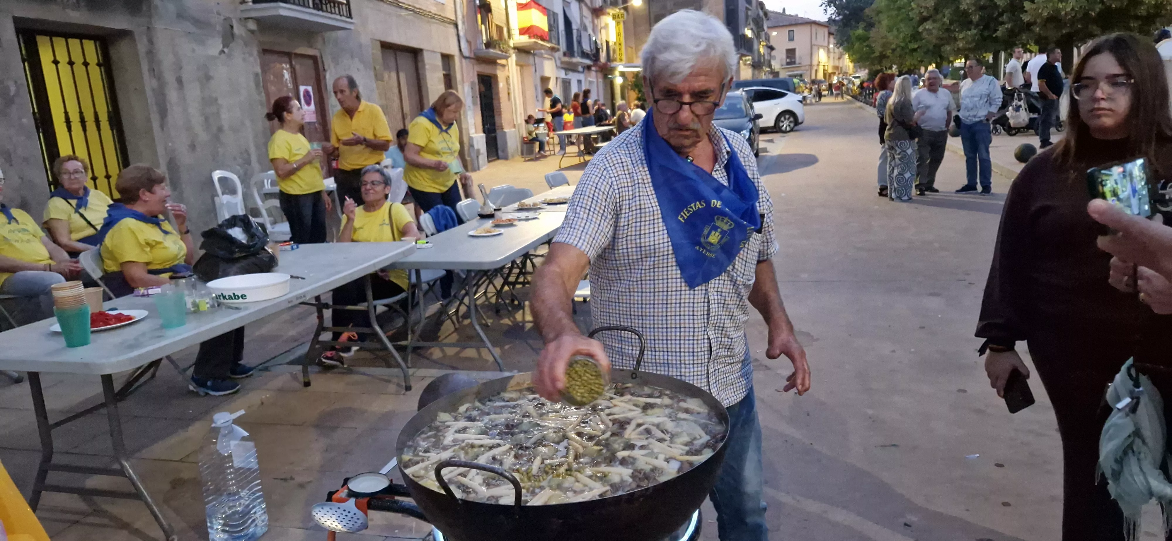 Calderetas de las fiestas de Ayerbe. Foto Myriam Martínez