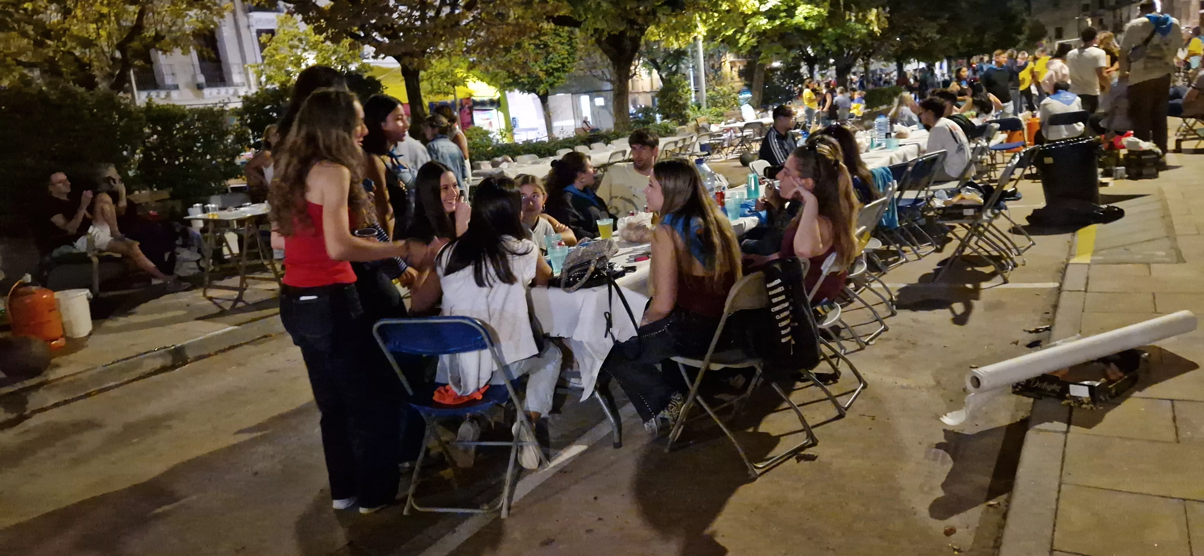 Calderetas de las fiestas de Ayerbe. Foto Myriam Martínez