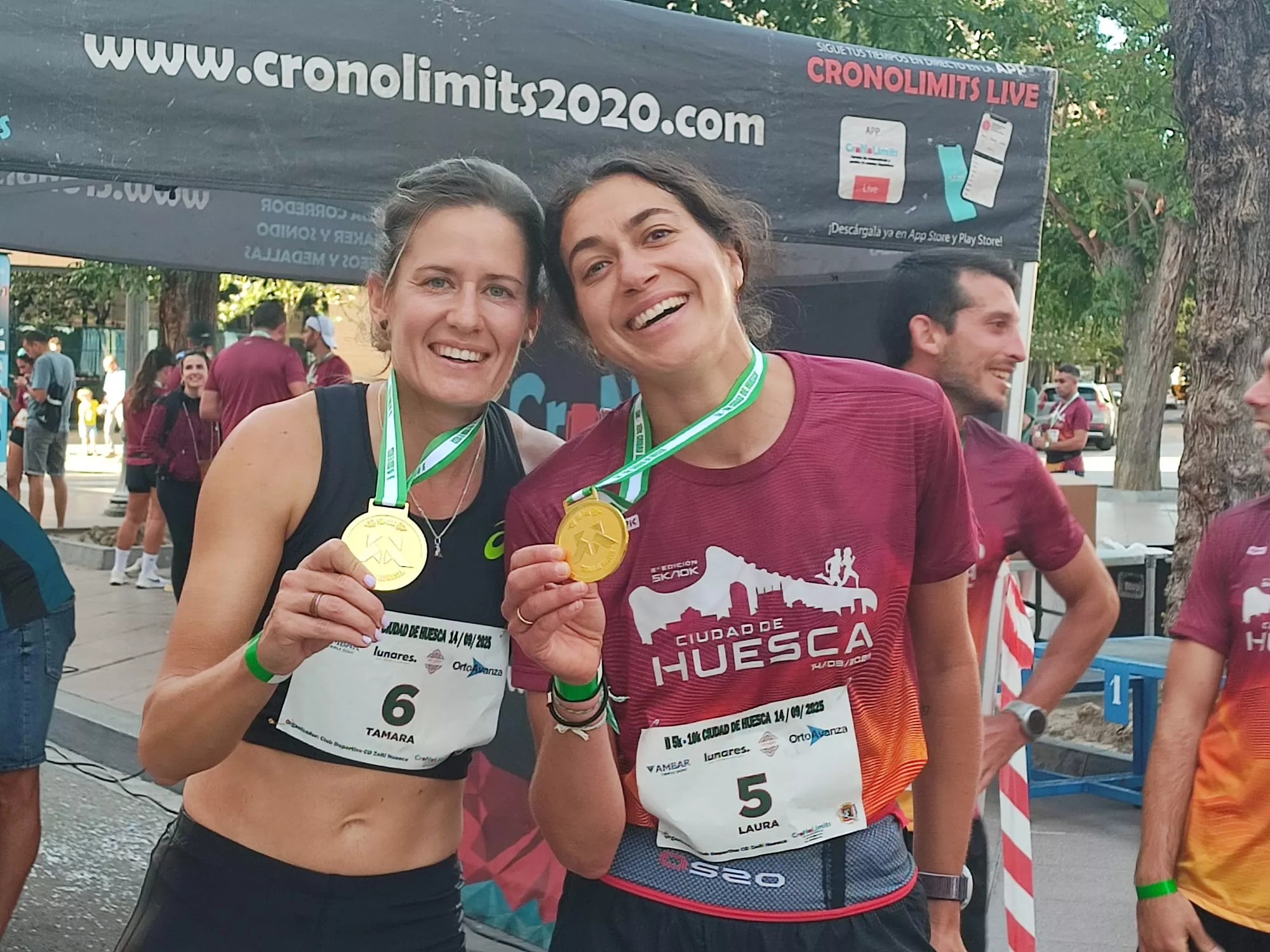  II Carrera 5K y 10K Ciudad de Huesca. Laura Labarta y Tamara Vázquez