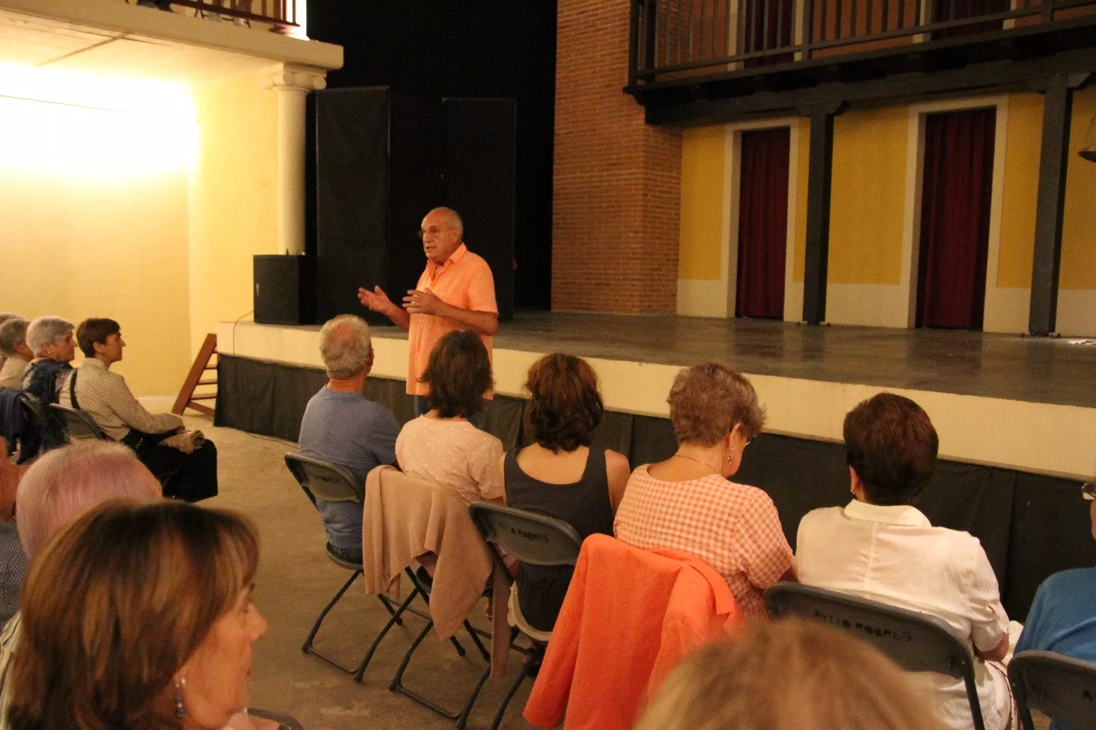 “Pájaros en la cabeza” en el Corral de Comedias de Robres. Foto Carlos Neofato