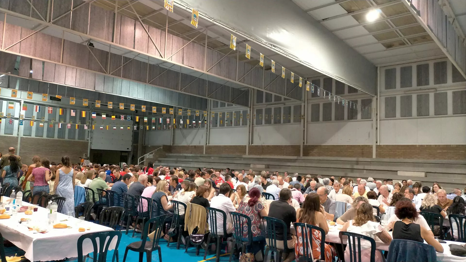 Presentación del libro y la exposición del Centenario del Lalueza