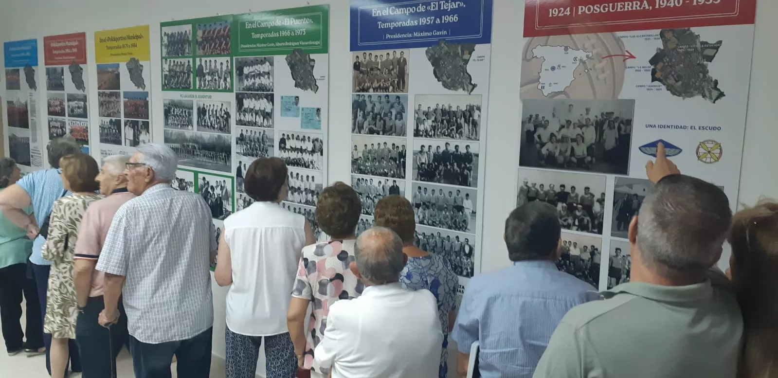 Presentación del libro y la exposición del Centenario del Lalueza