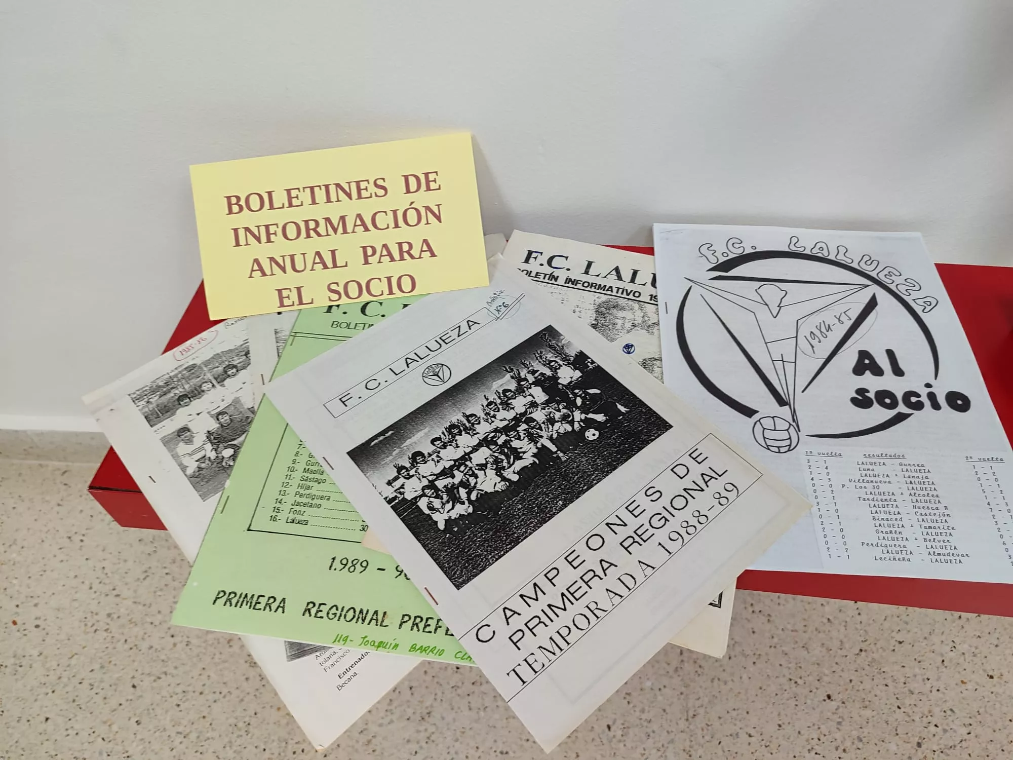 Presentación del libro y la exposición del Centenario del Lalueza