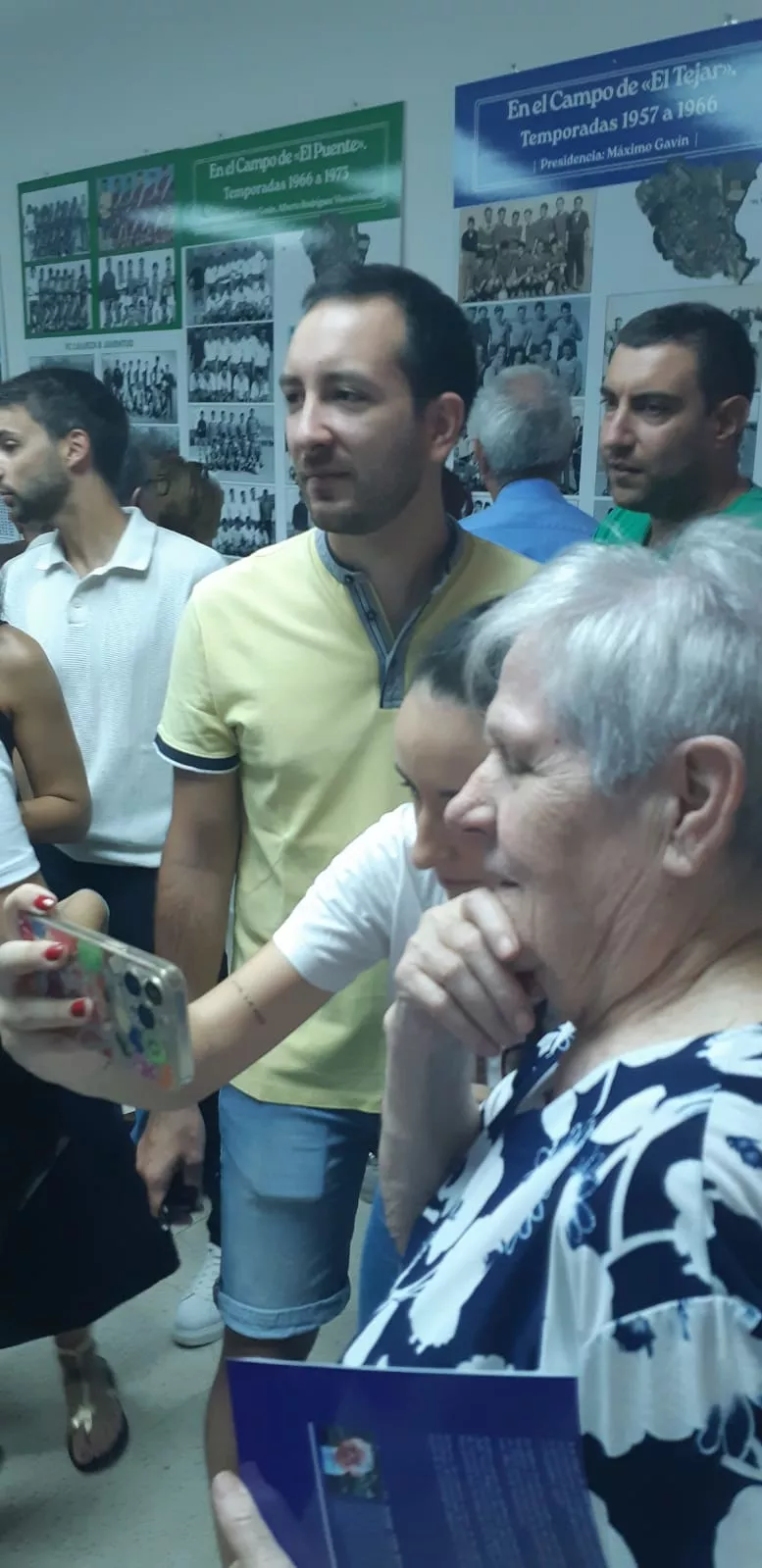 Presentación del libro y la exposición del Centenario del Lalueza