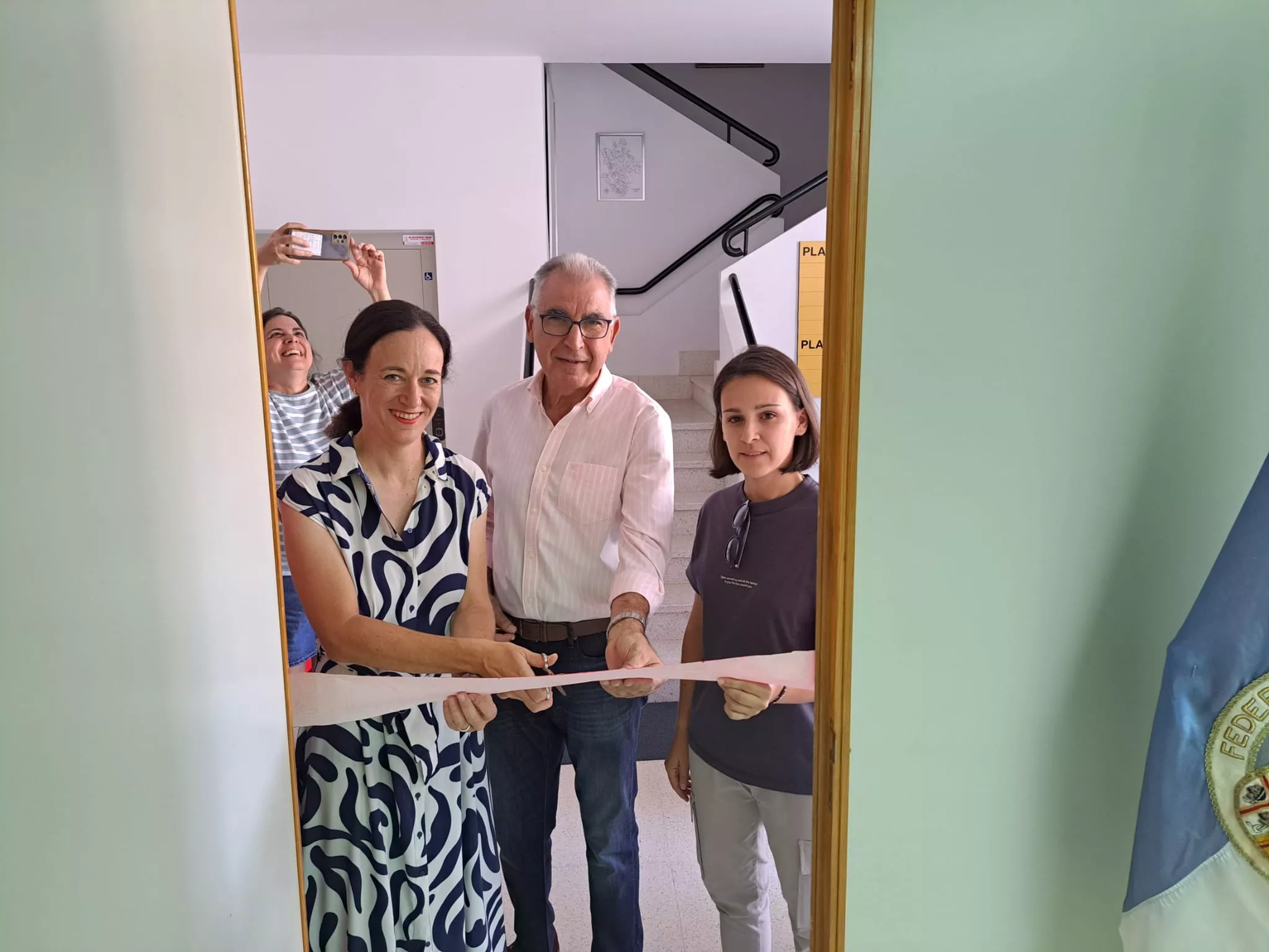 Presentación del libro y la exposición del Centenario del Lalueza