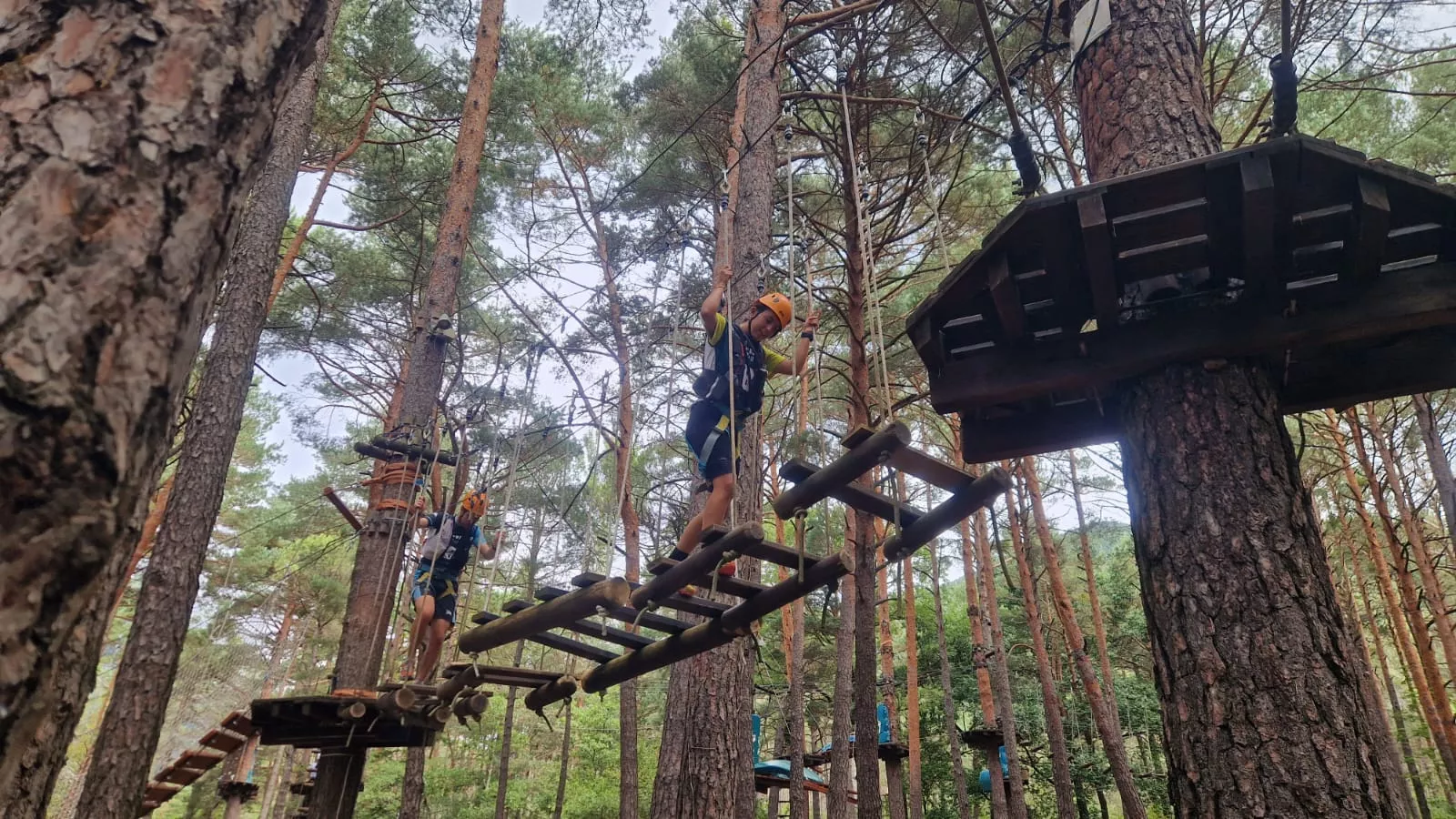 Equipos de Promoción disfrutando del circuito de Biescas Aventura 1