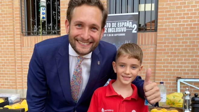 1000132079 1000132079