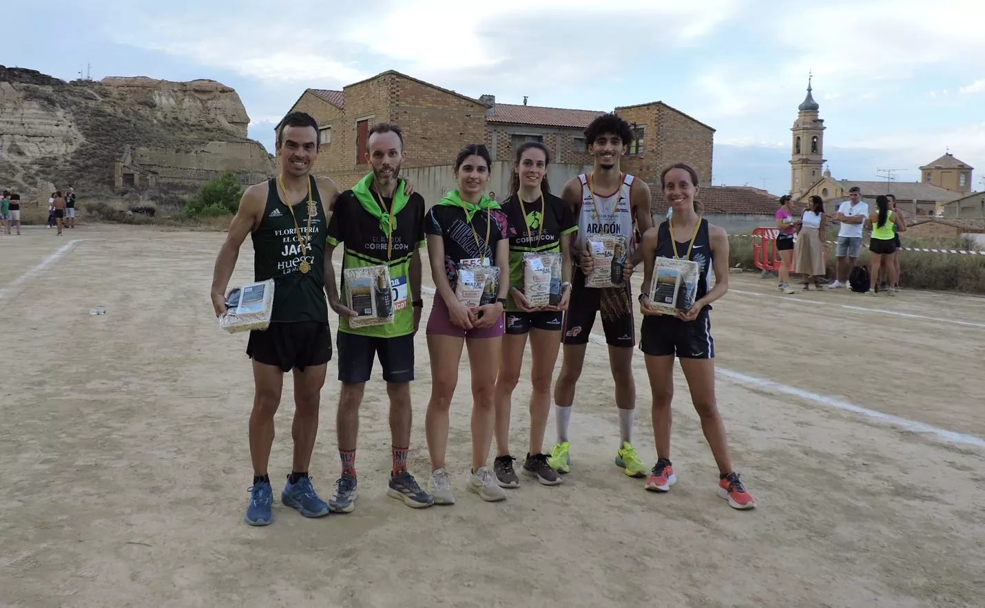 Alcolea. Podium masculino y femenino