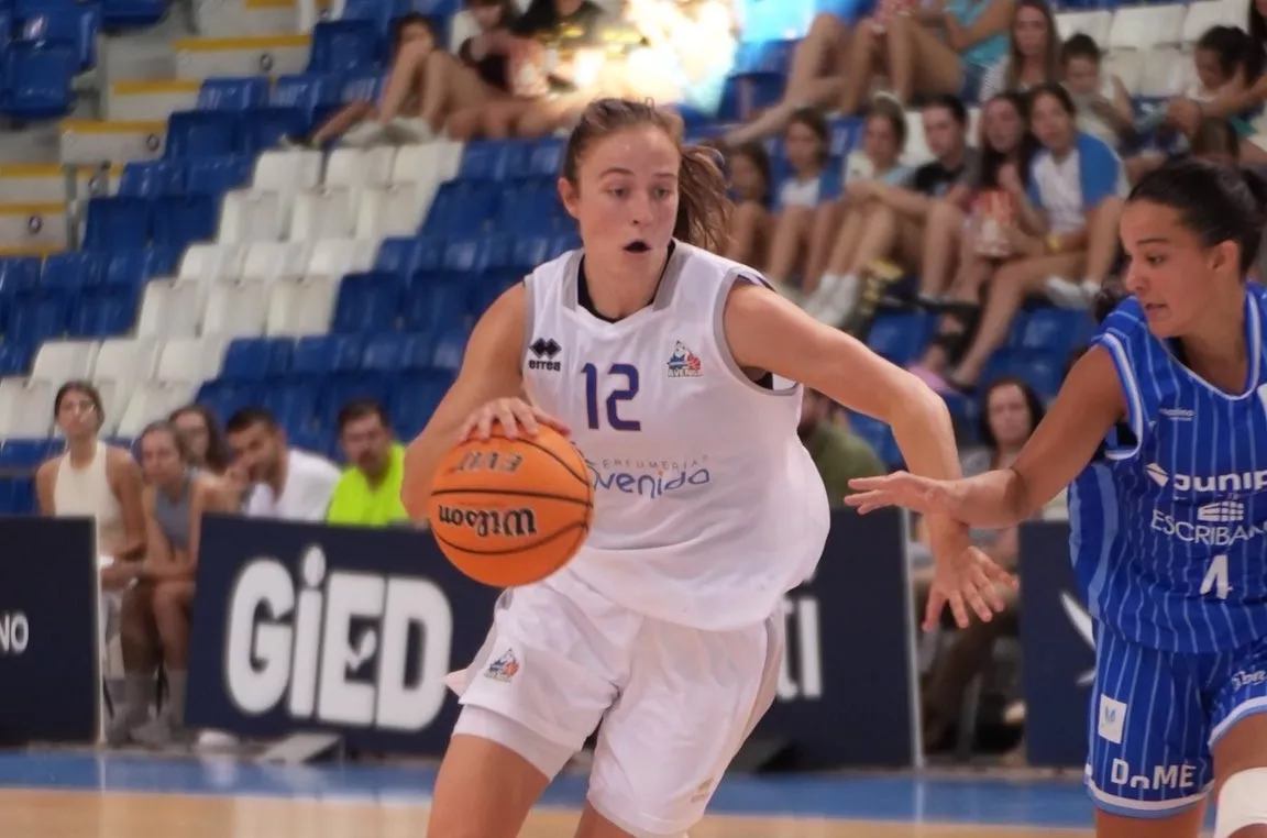 Un momento de un partido del Perfumerías Avenida. Foto: @CBAvenida