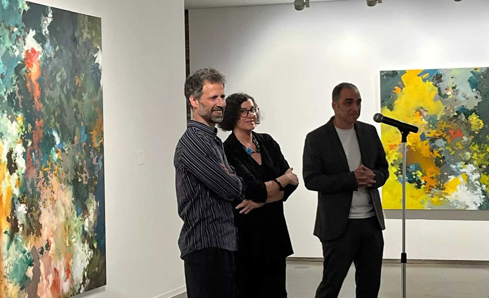 José Noguero, Chus Tudelillas y Carlos Sampériz en la presentación de la exposición Die Brunnen-Las fuentes. Foto Mercedes Manterola