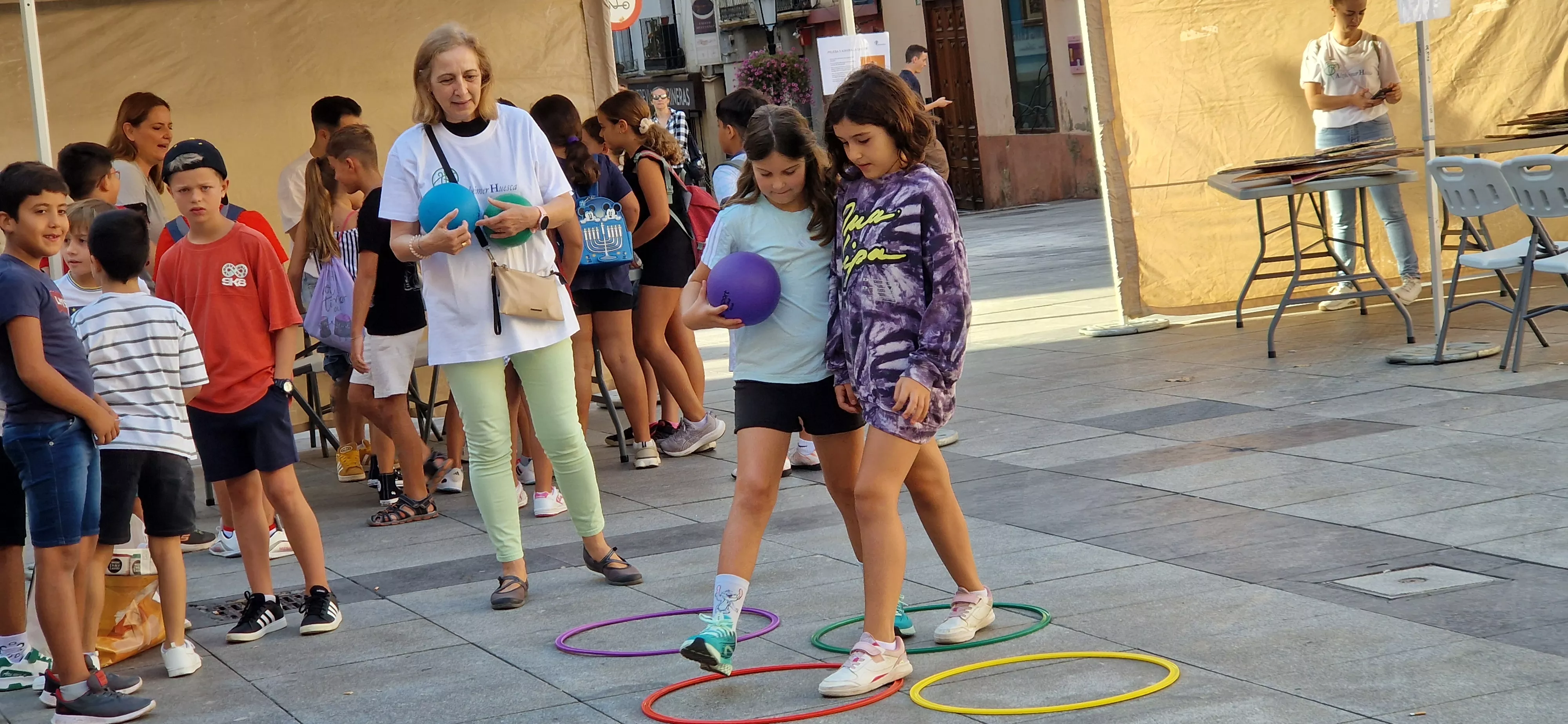 Conmemoración del Día Mundial del Alzhéimer 2025 en Huesca. Foto Myriam Martínez