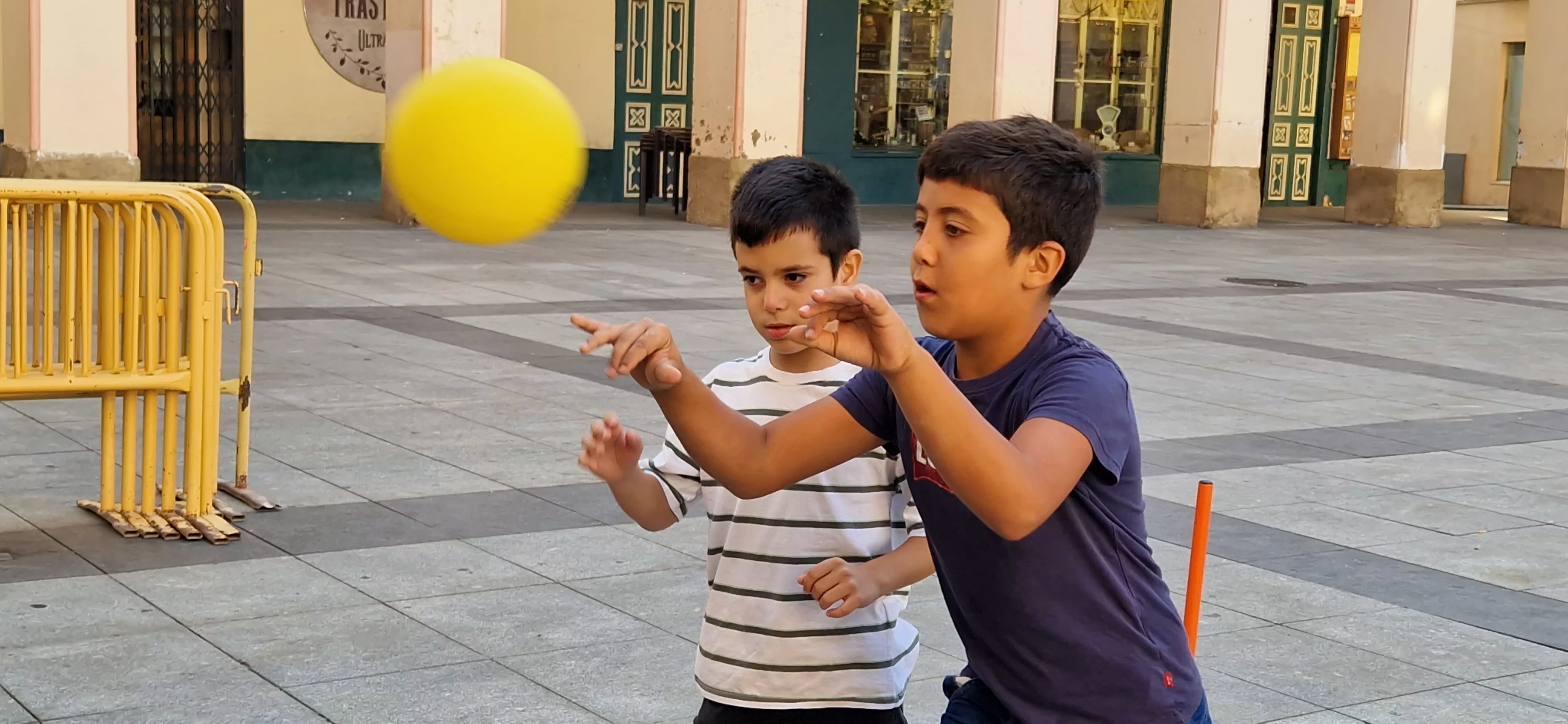 Conmemoración del Día Mundial del Alzhéimer 2025 en Huesca. Foto Myriam Martínez