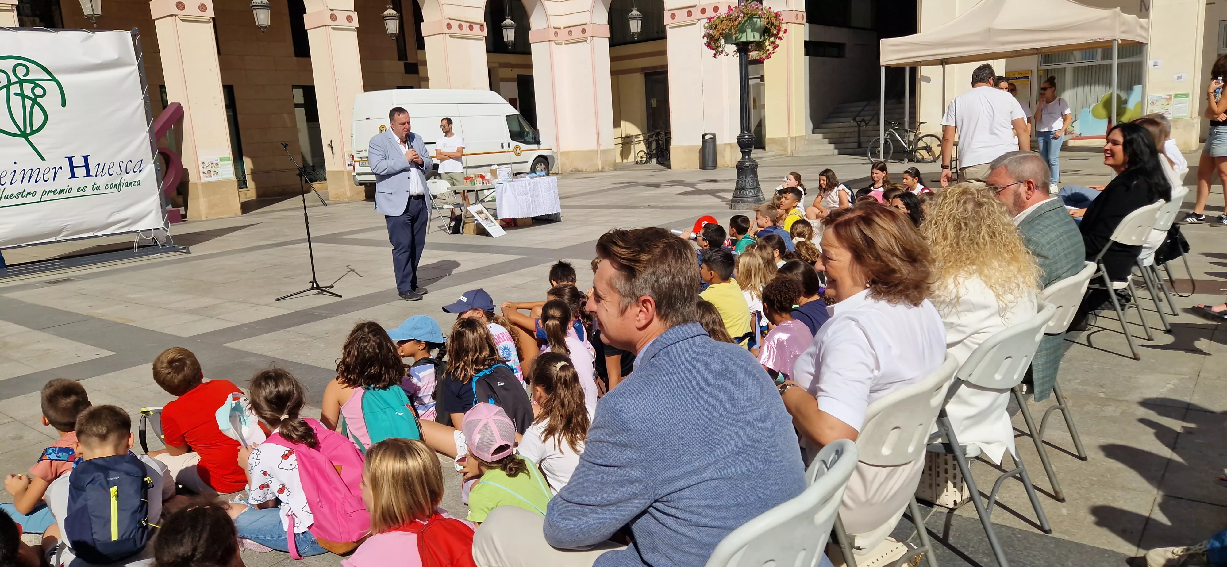 Conmemoración del Día Mundial del Alzhéimer 2025 en Huesca. Foto Myriam Martínez