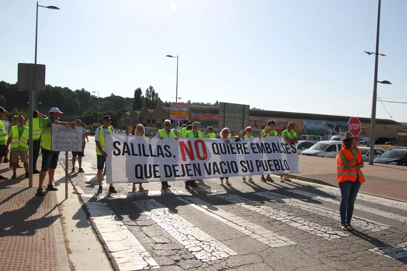 Protesta contra el proyecto de los sectores X y XI del Canal del Flumen en Femoga. Foto Carlos Neofato