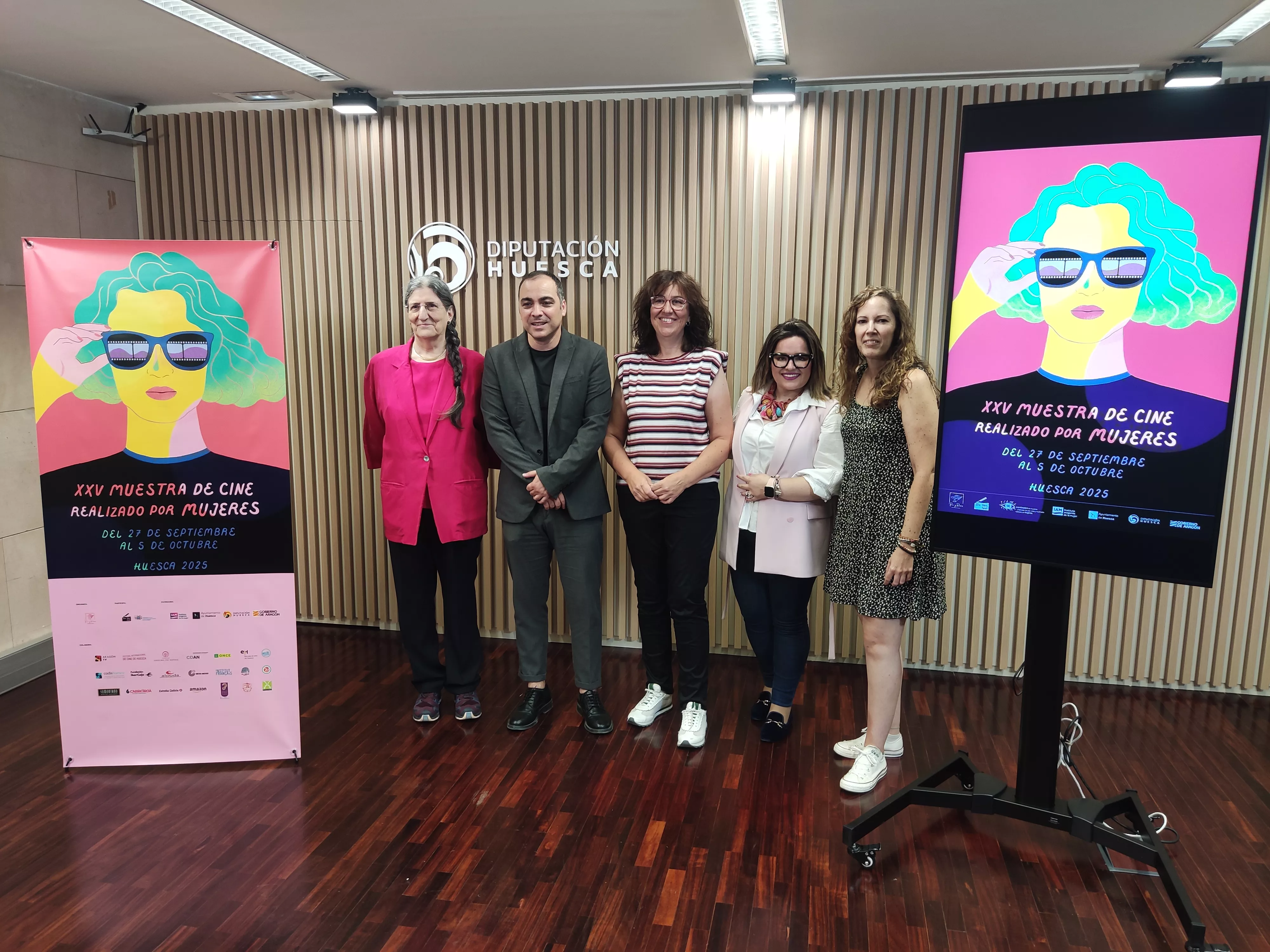 Imagen de la presentación de las bodas de plata de la Muestra de Cine Realizado por Mujeres. 