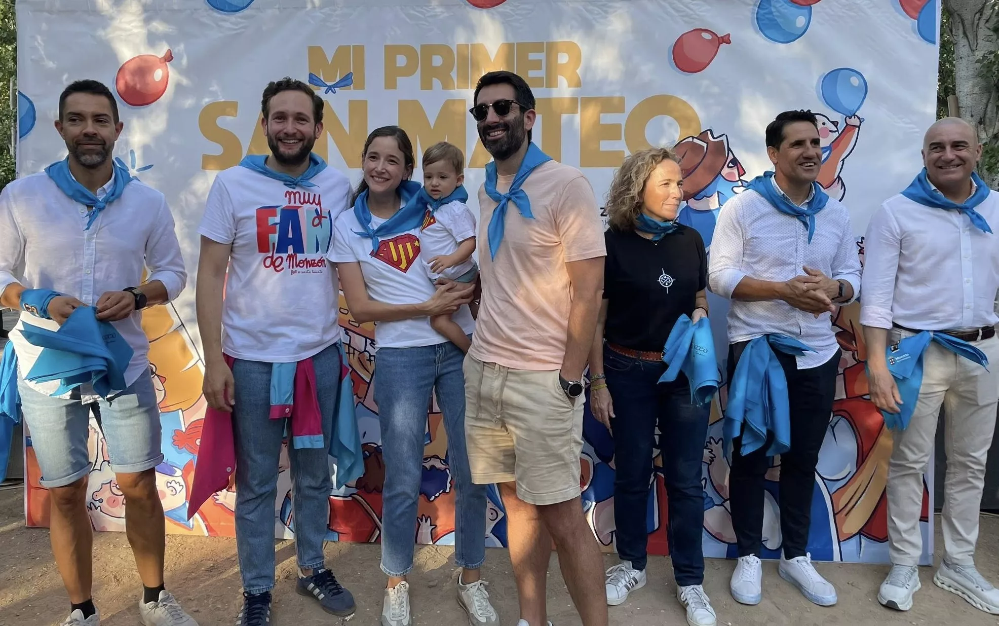 Entrega de la pañoleta "Mi Primer San Mateo" en las fiestas de Monzón.