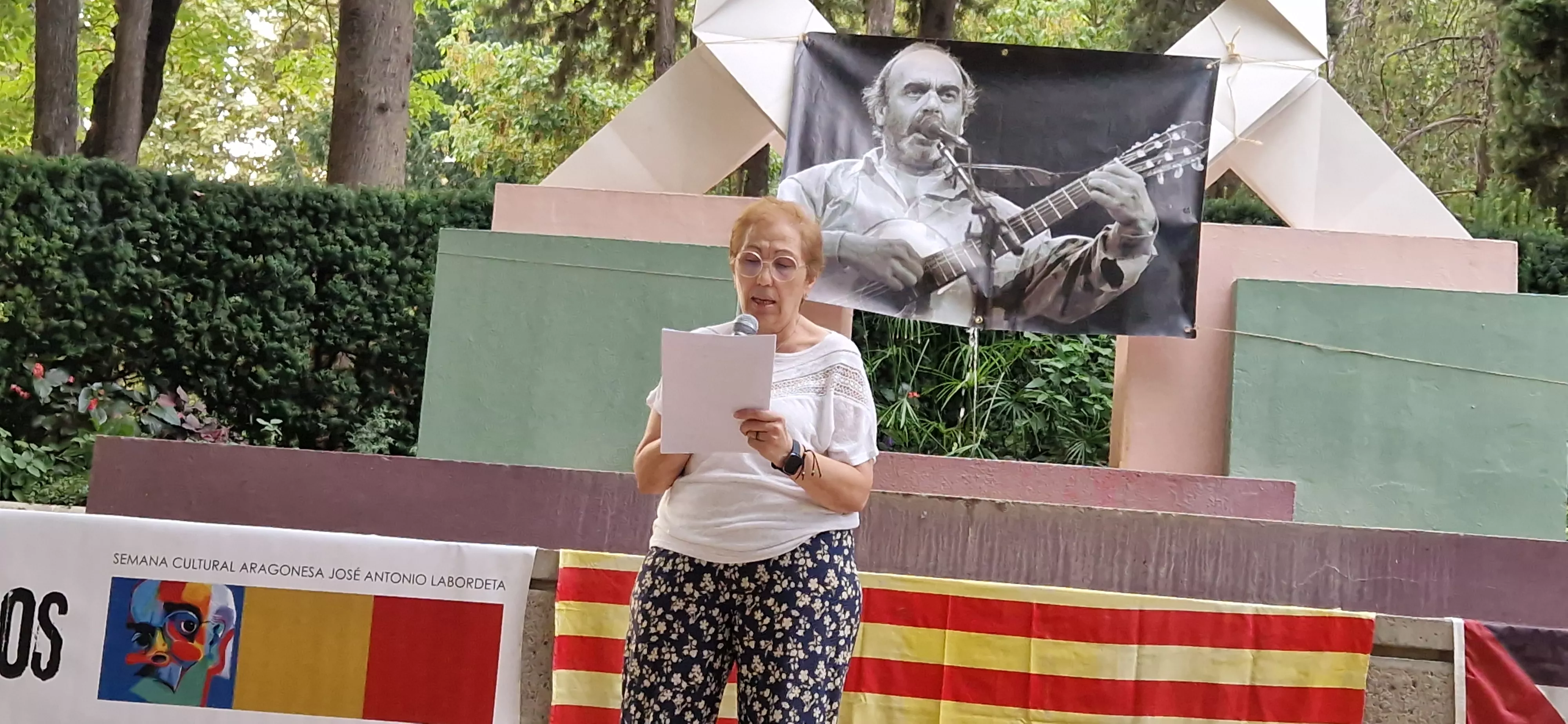 Azucena Lozano. Homenaje a Labordeta en el 15º aniversario de su fallecimiento. Foto Myriam Martínez