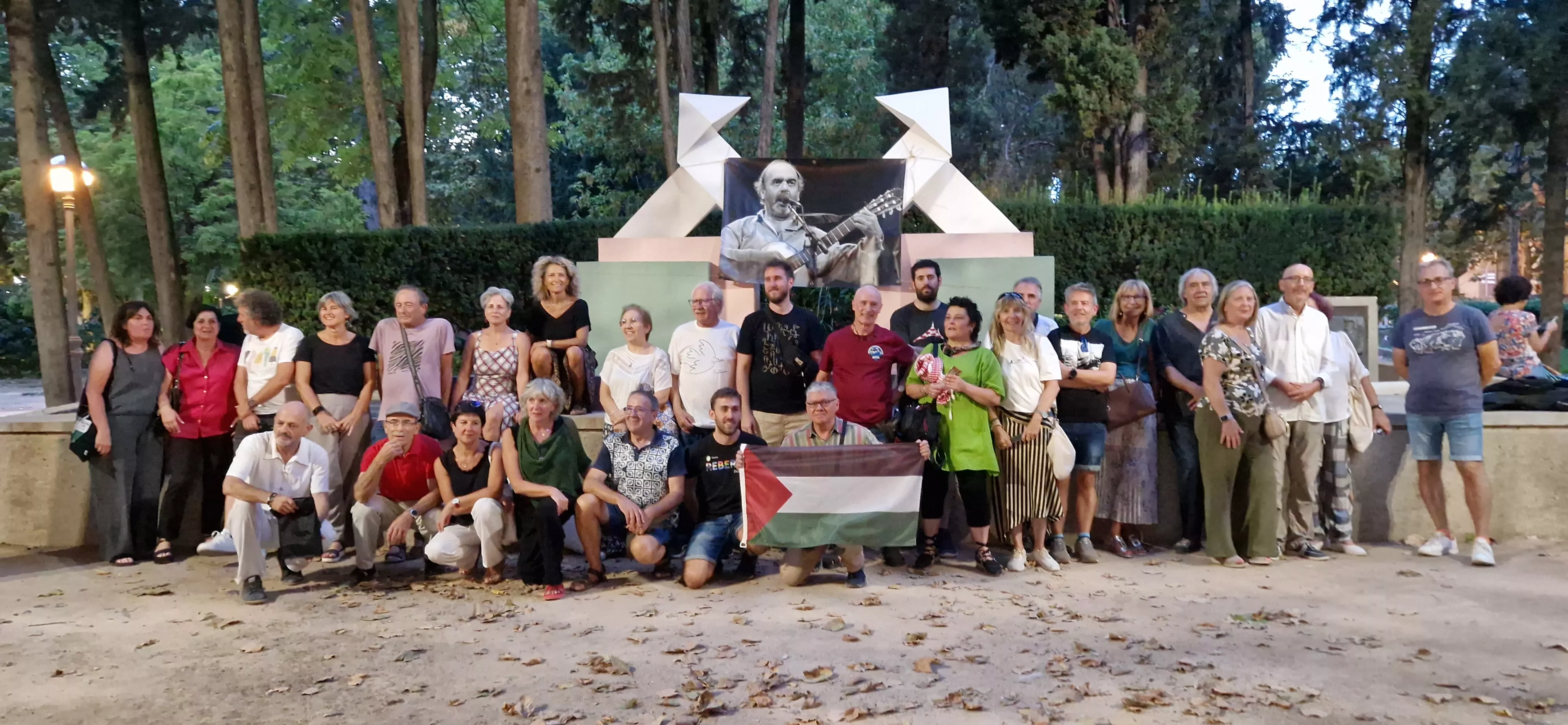 Homenaje a Labordeta en el 15º aniversario de su fallecimiento. Foto Myriam Martínez