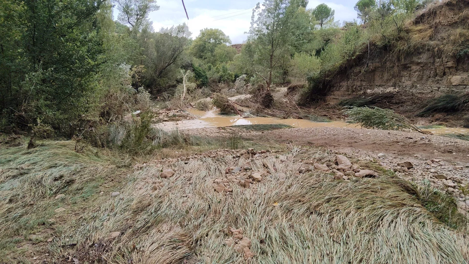 Daños causados por la tormenta en La Fontaneta de Ayerbe.