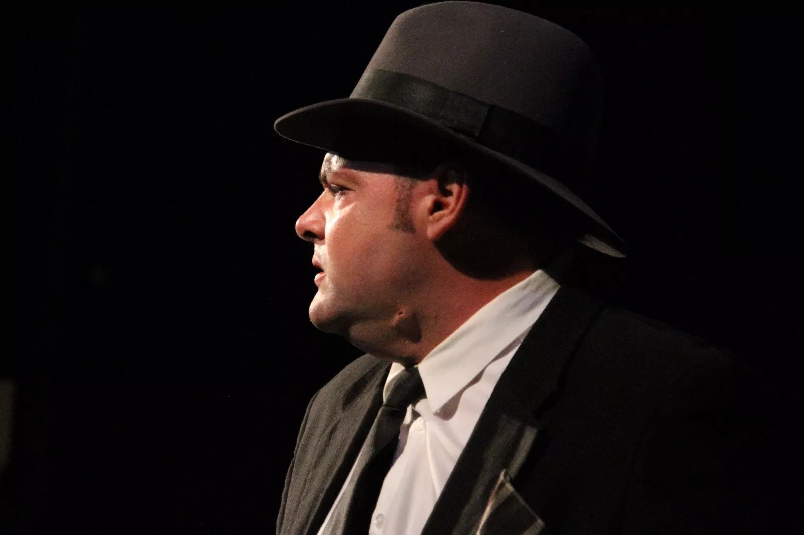 "Entre dos amores" en el Corral de Comedias de Robres. Foto Carlos Neofato